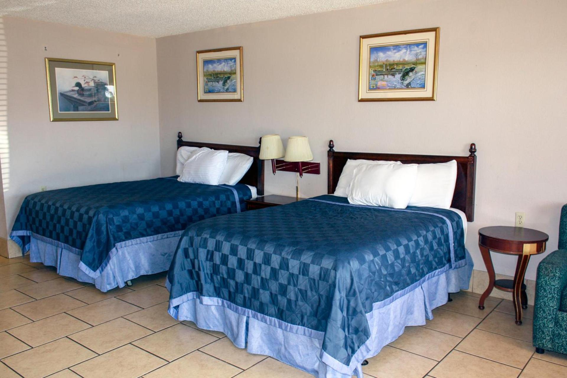 Toledo Town Inn photo 4