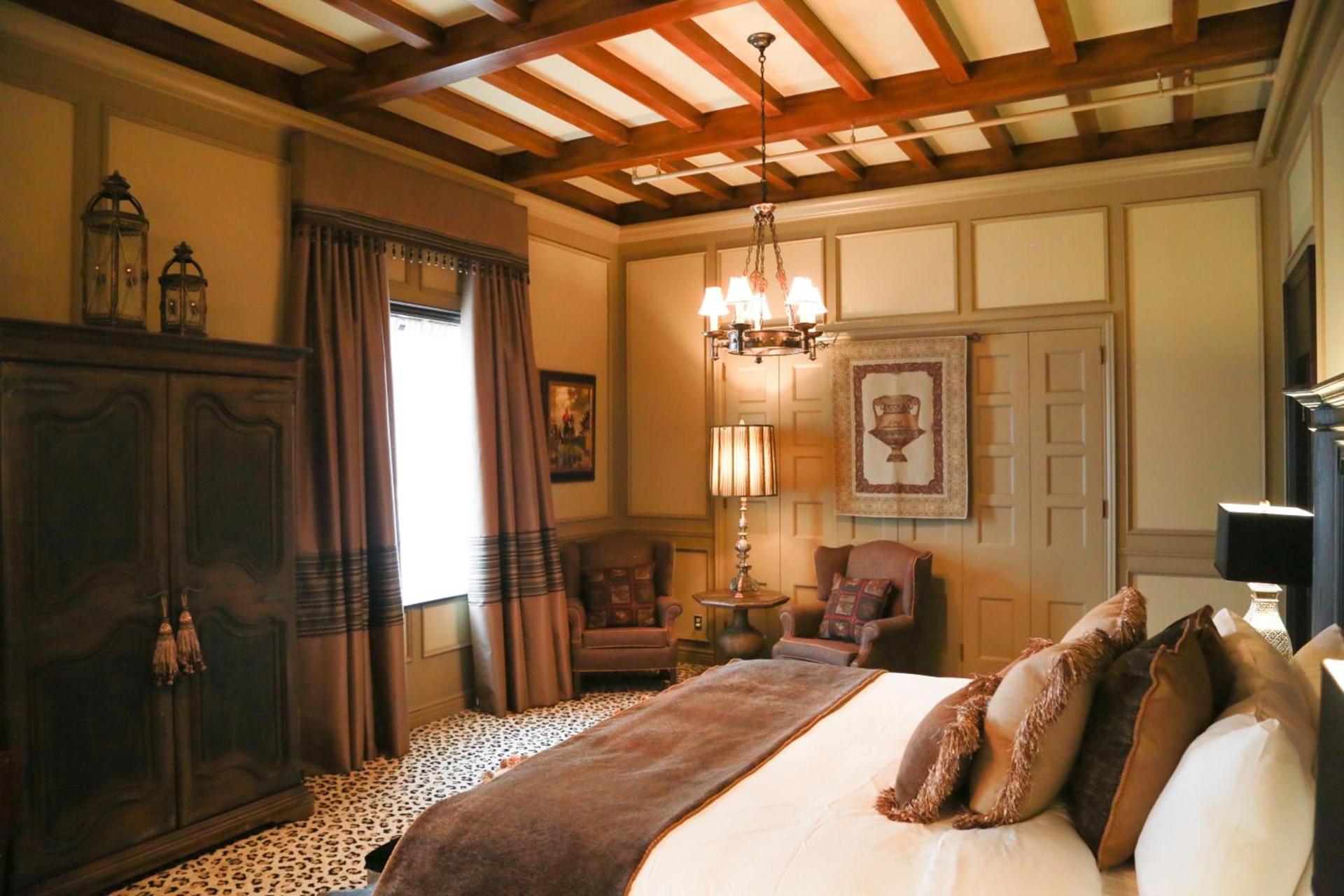 The Detroit Club photo 23