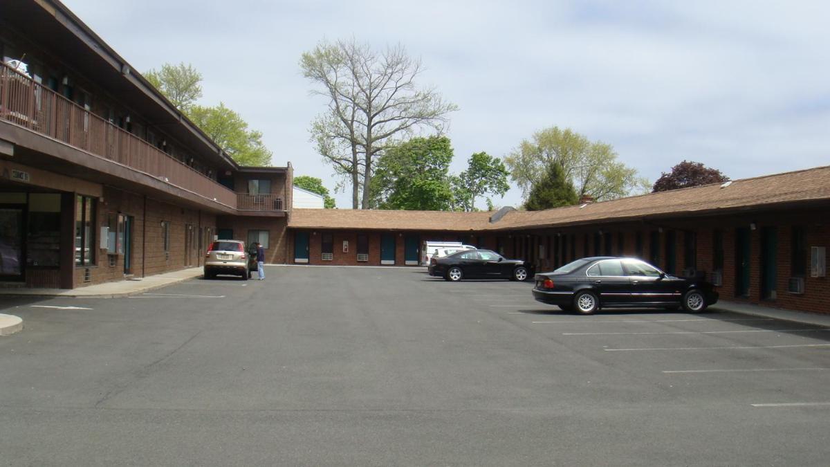 Beauty Rest Motel photo 5