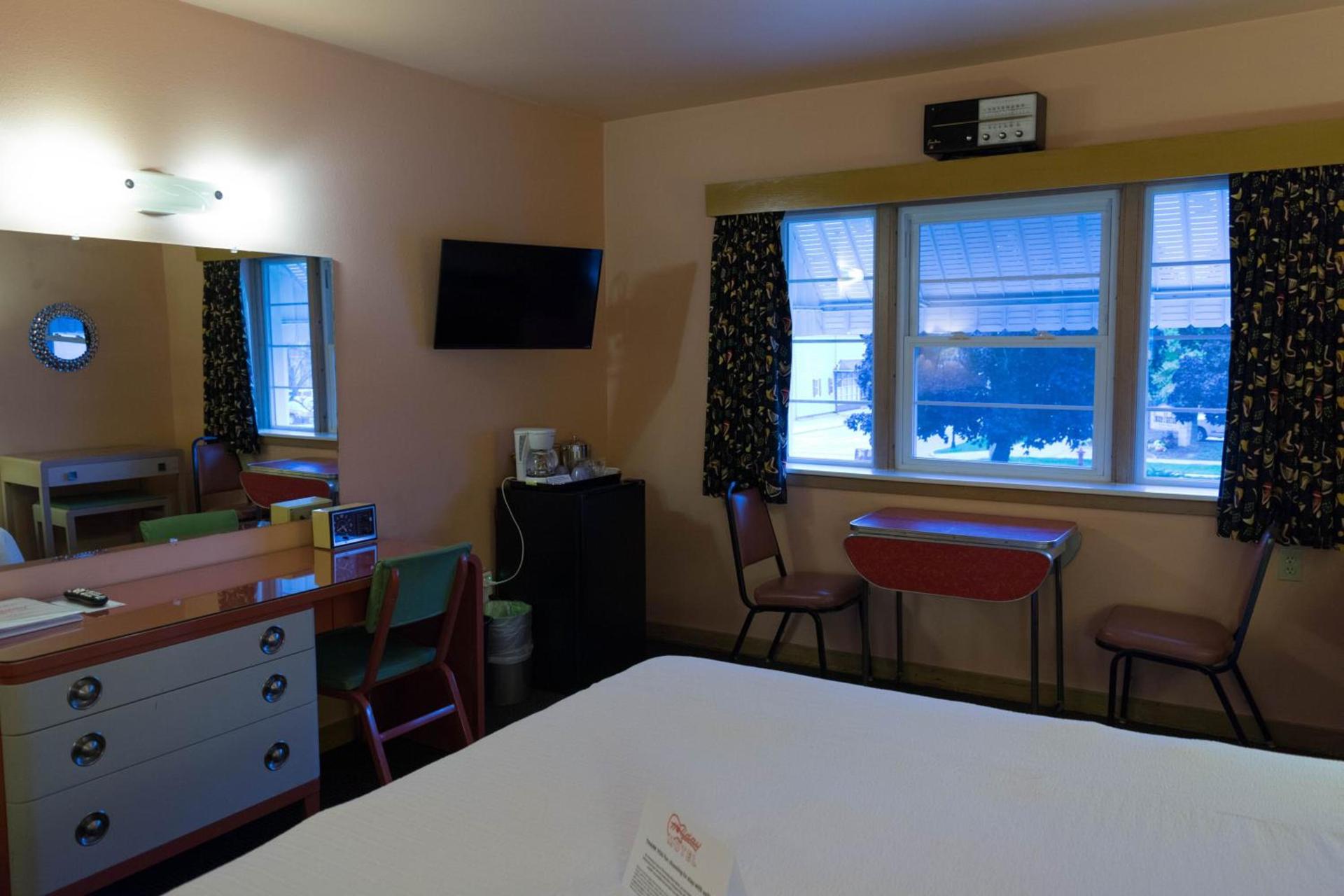 Holiday Music Motel photo 27