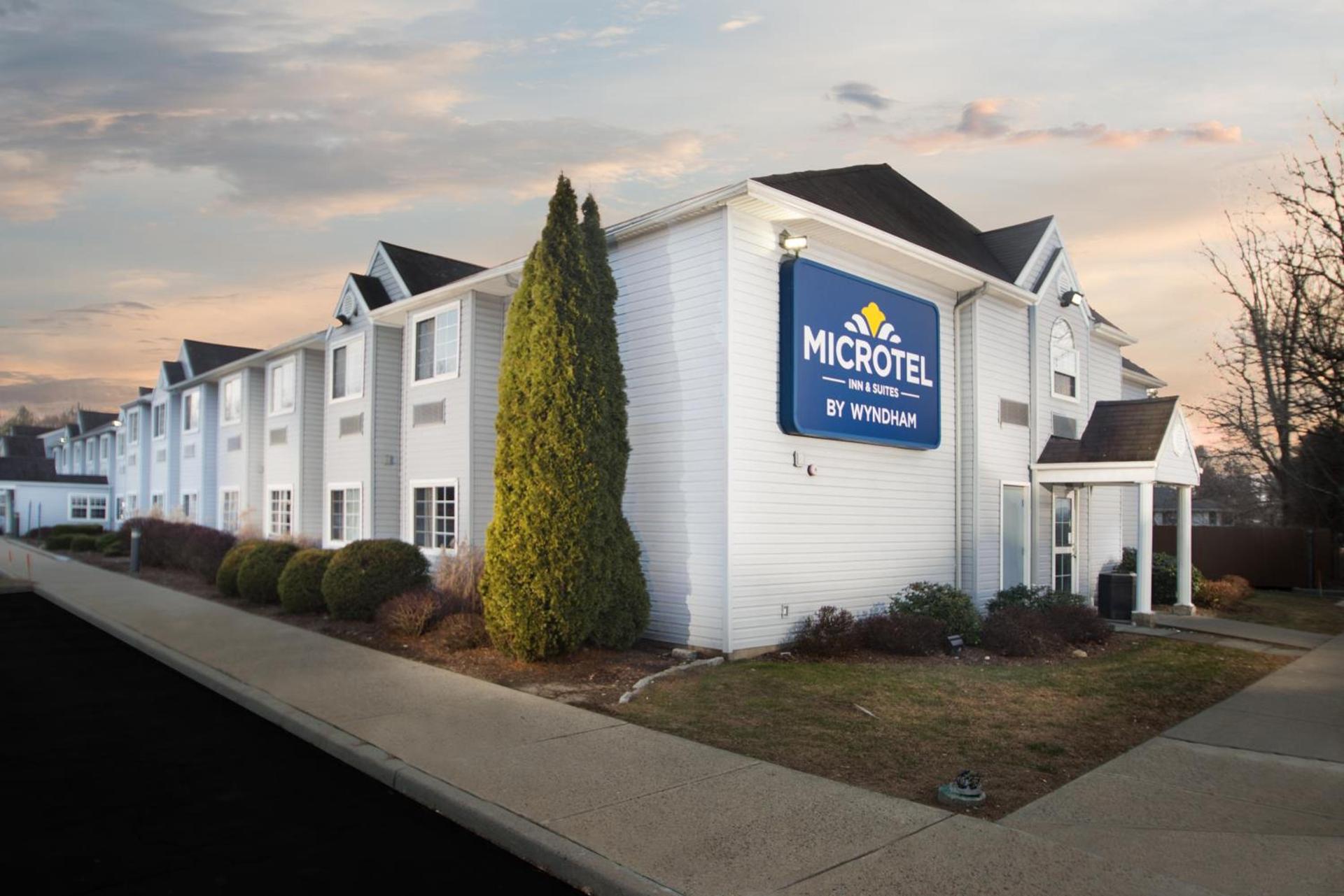 Microtel Inn & Suites by Wyndham Bethel/Danbury photo 33