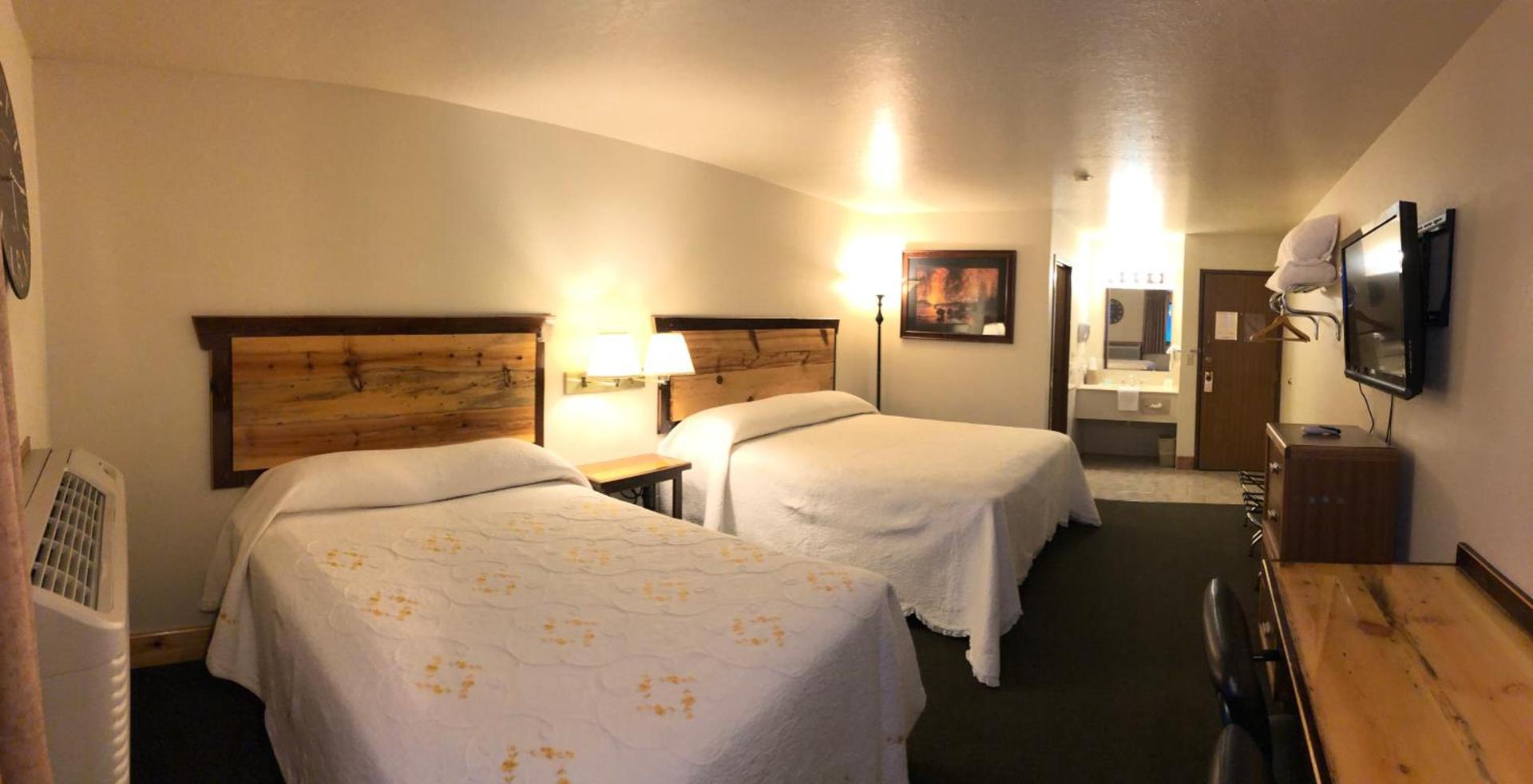 Yellowstone Village Inn and Suites photo 15