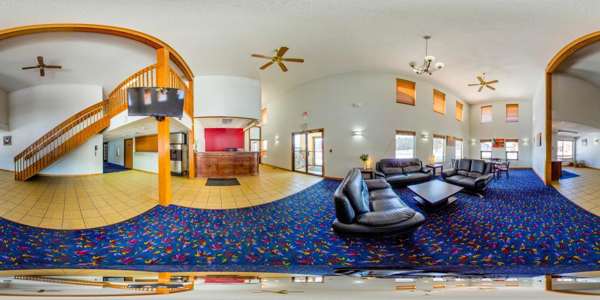 Econo Lodge Inn & Suites Wisconsin Dells photo 31