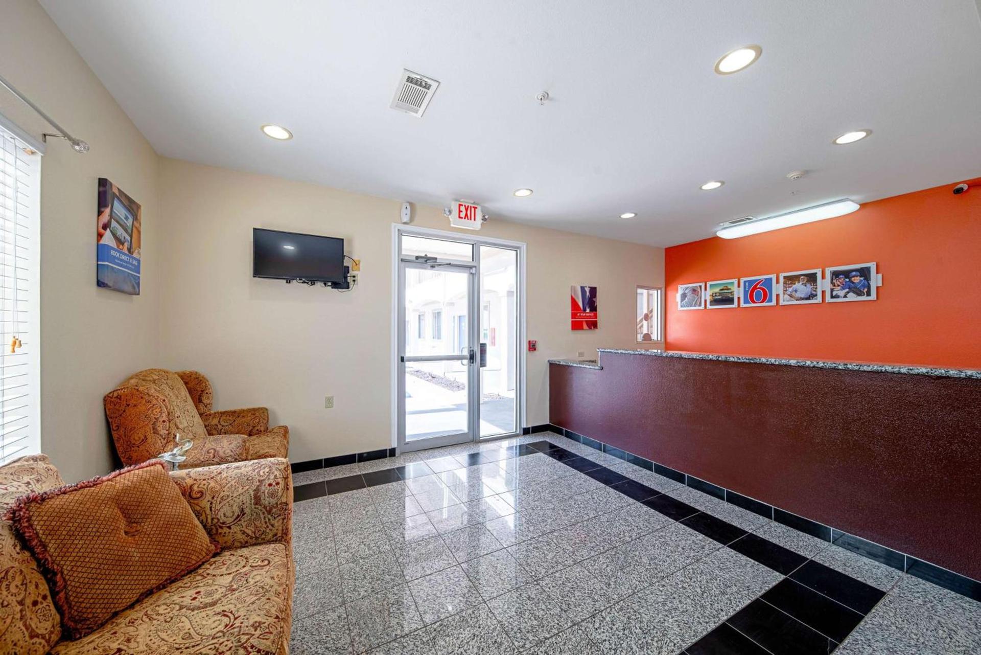 Motel 6-Rhome, TX photo 27
