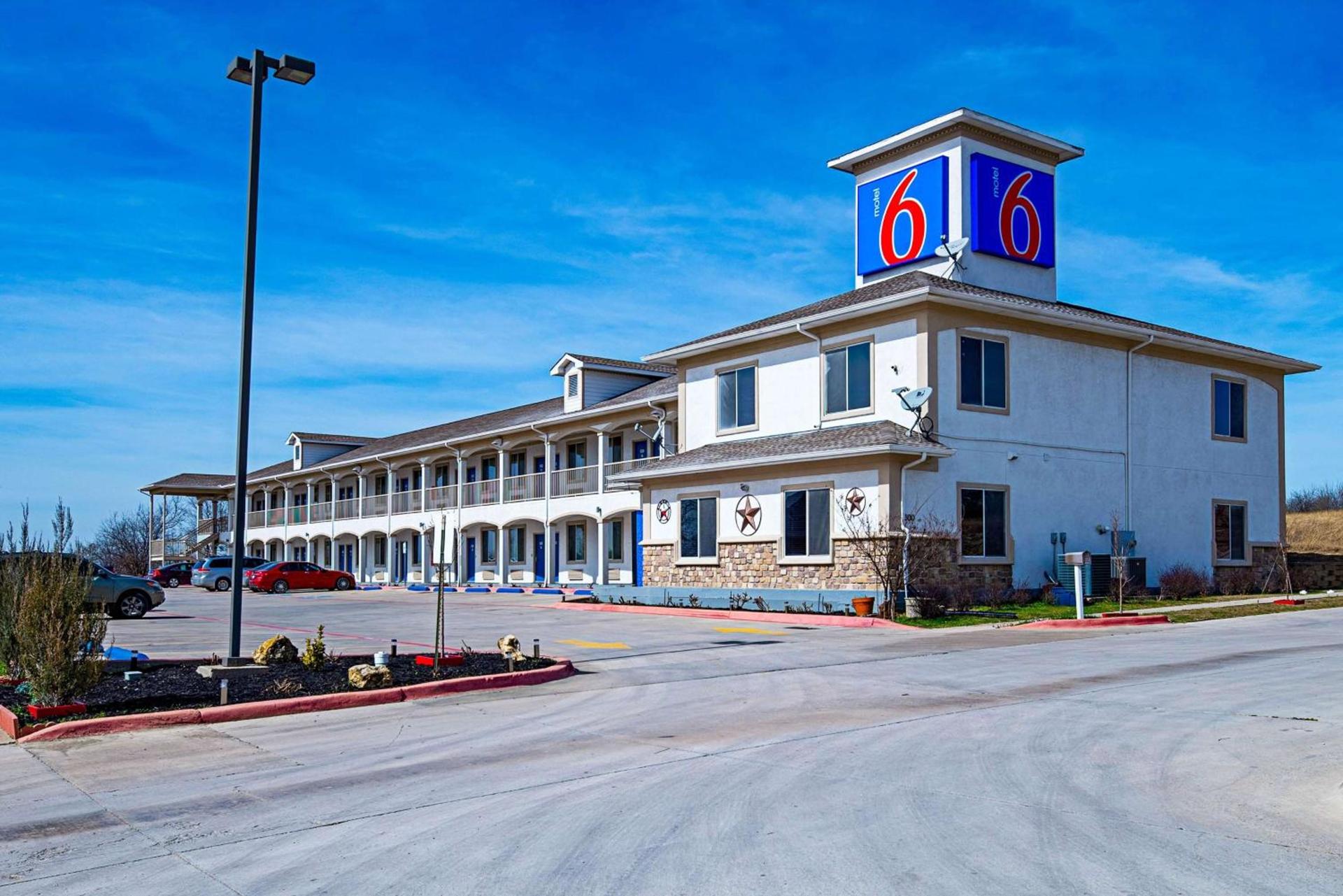 Motel 6-Rhome, TX photo 4