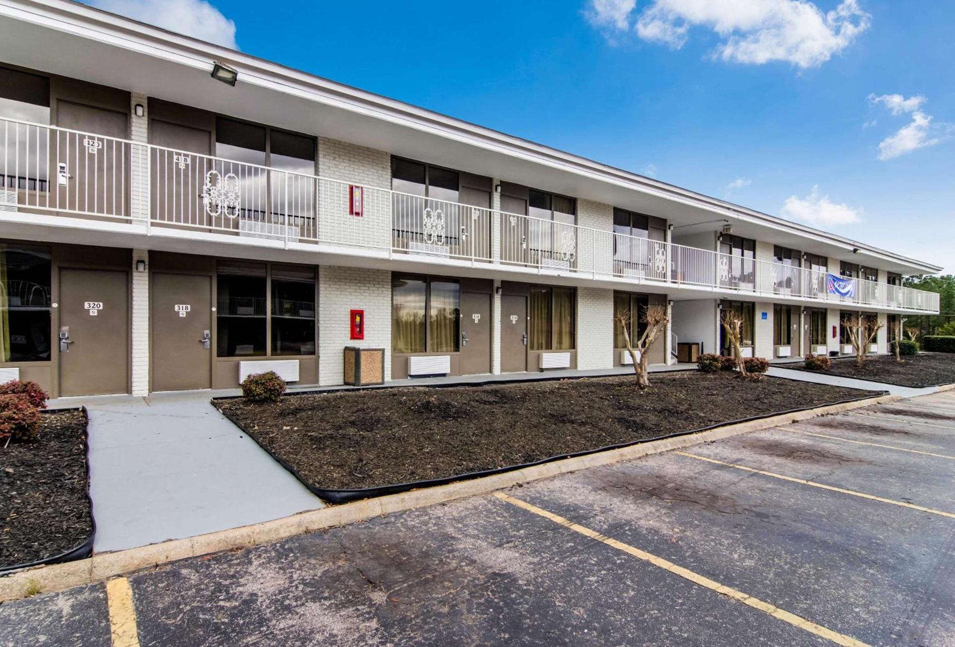 Studio 6 Extended Stay - Lagrange, GA photo 5