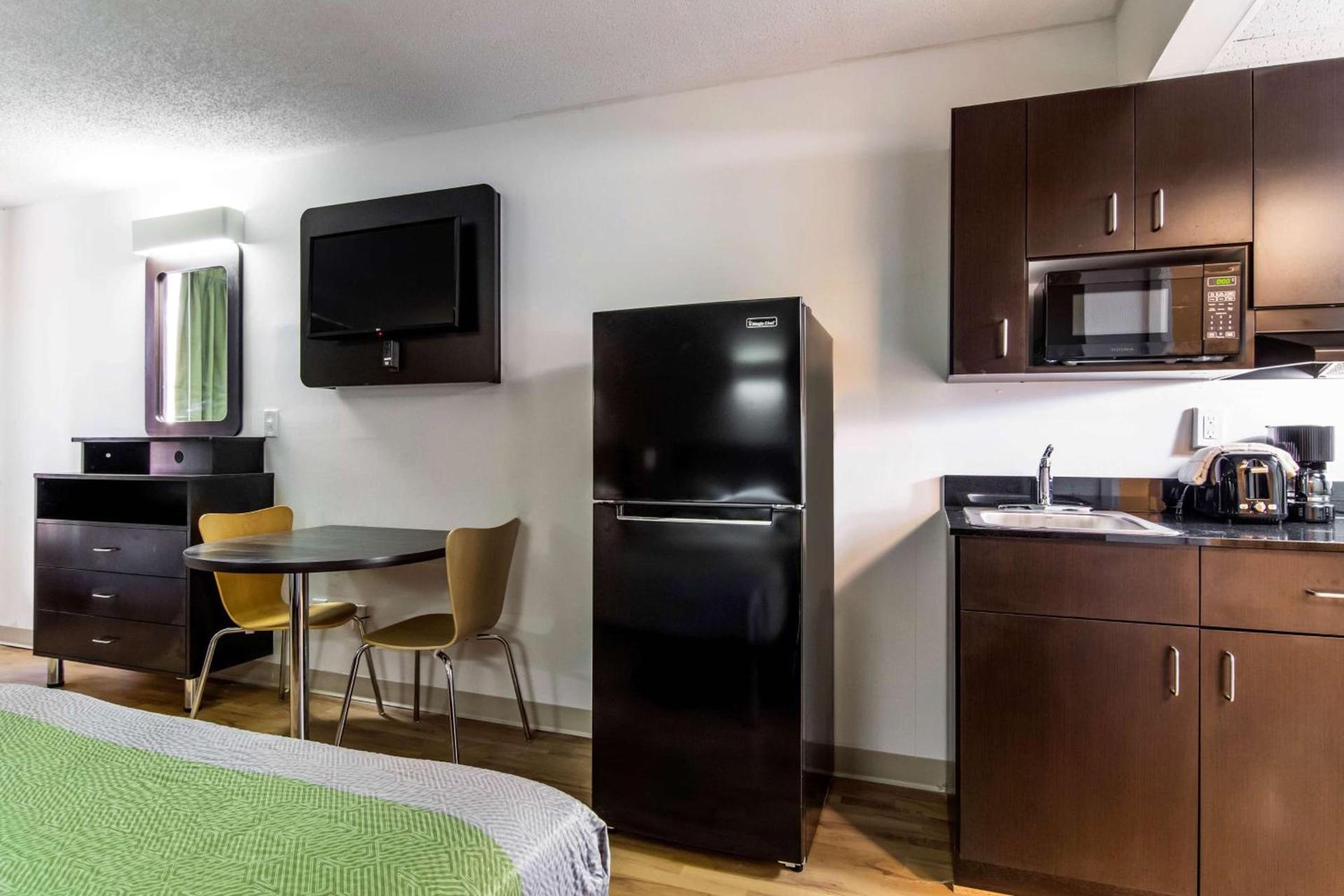 Studio 6 Extended Stay - Lagrange, GA photo 19