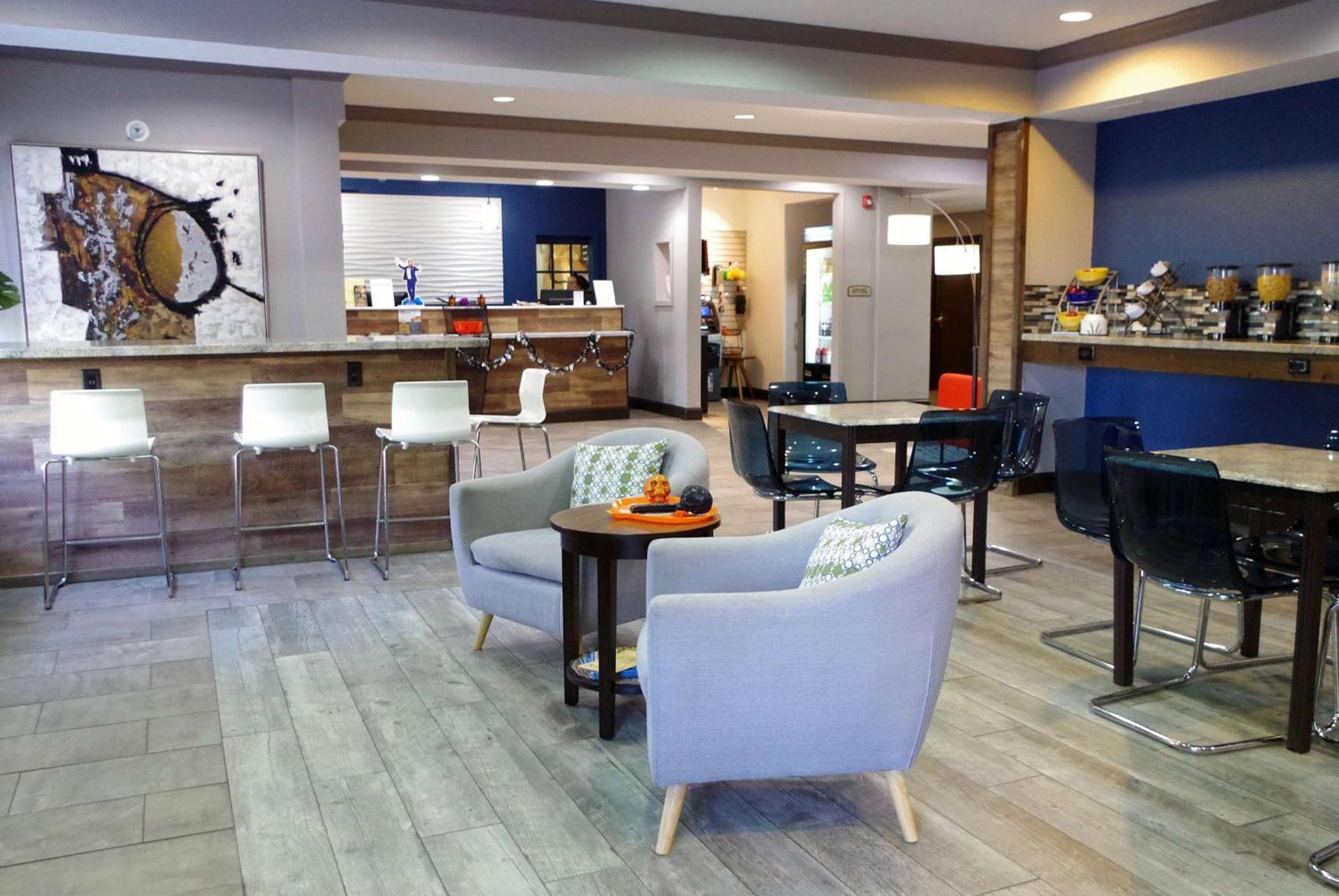 Baymont by Wyndham O'Fallon St. Louis Area photo 6