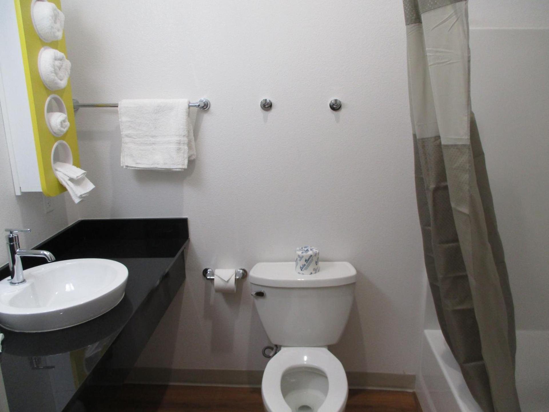 Motel 6-Corpus Christi, TX photo 10