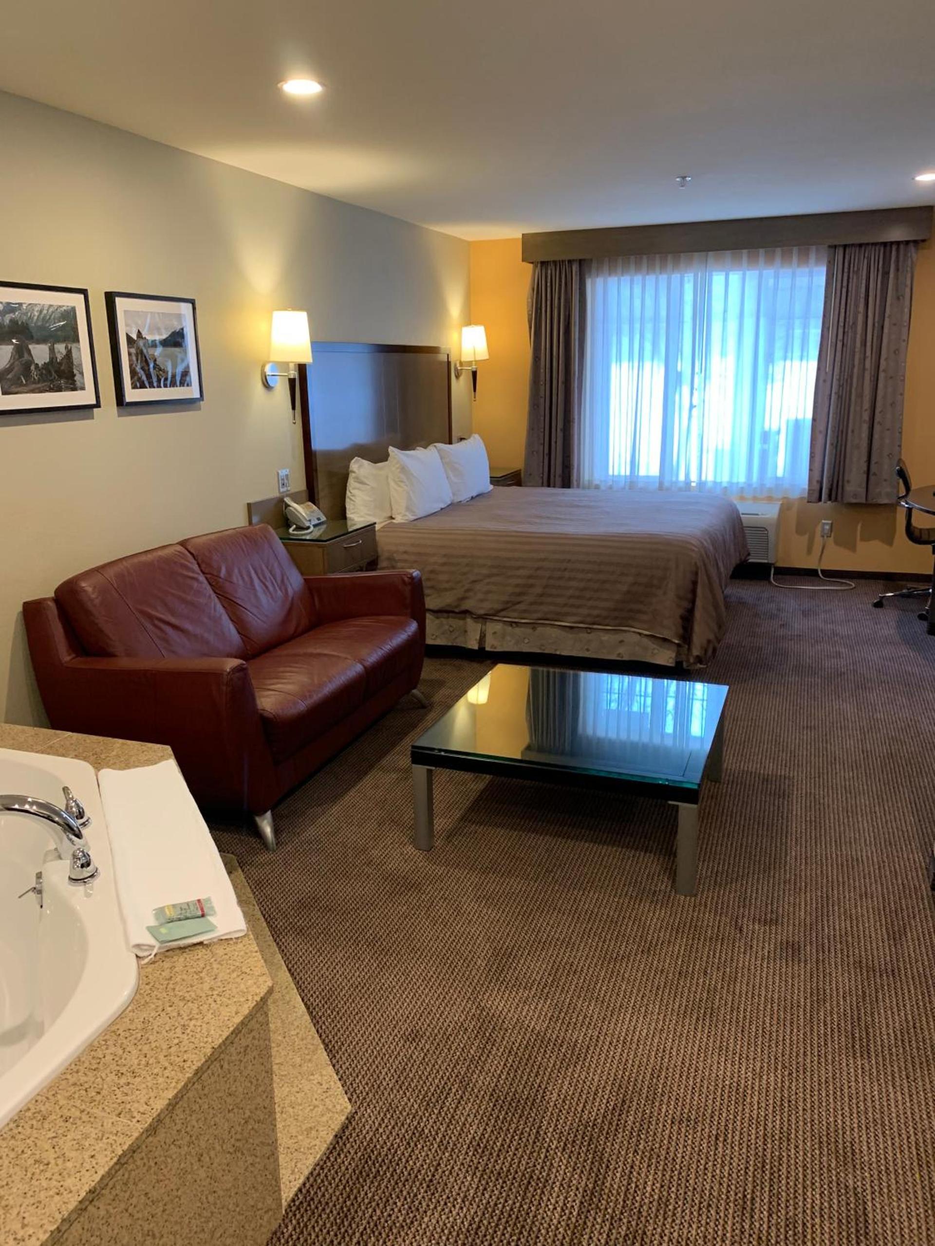 Best Western Snowcap Lodge photo 41