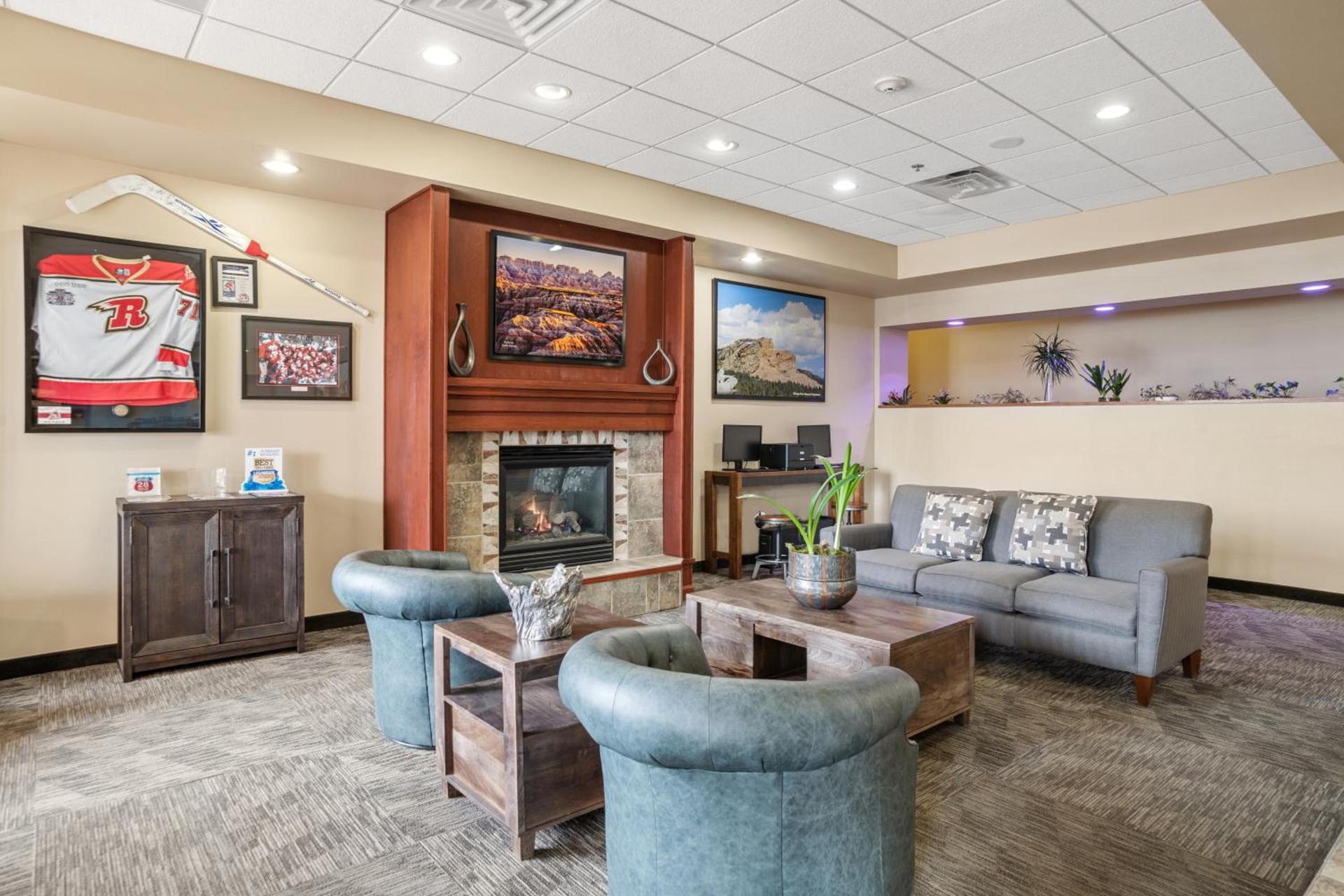 Elevation Inn & Suites, Trademark Collection by Wyndham Downtown Rapid City- Walking Distance To The Monument photo 30