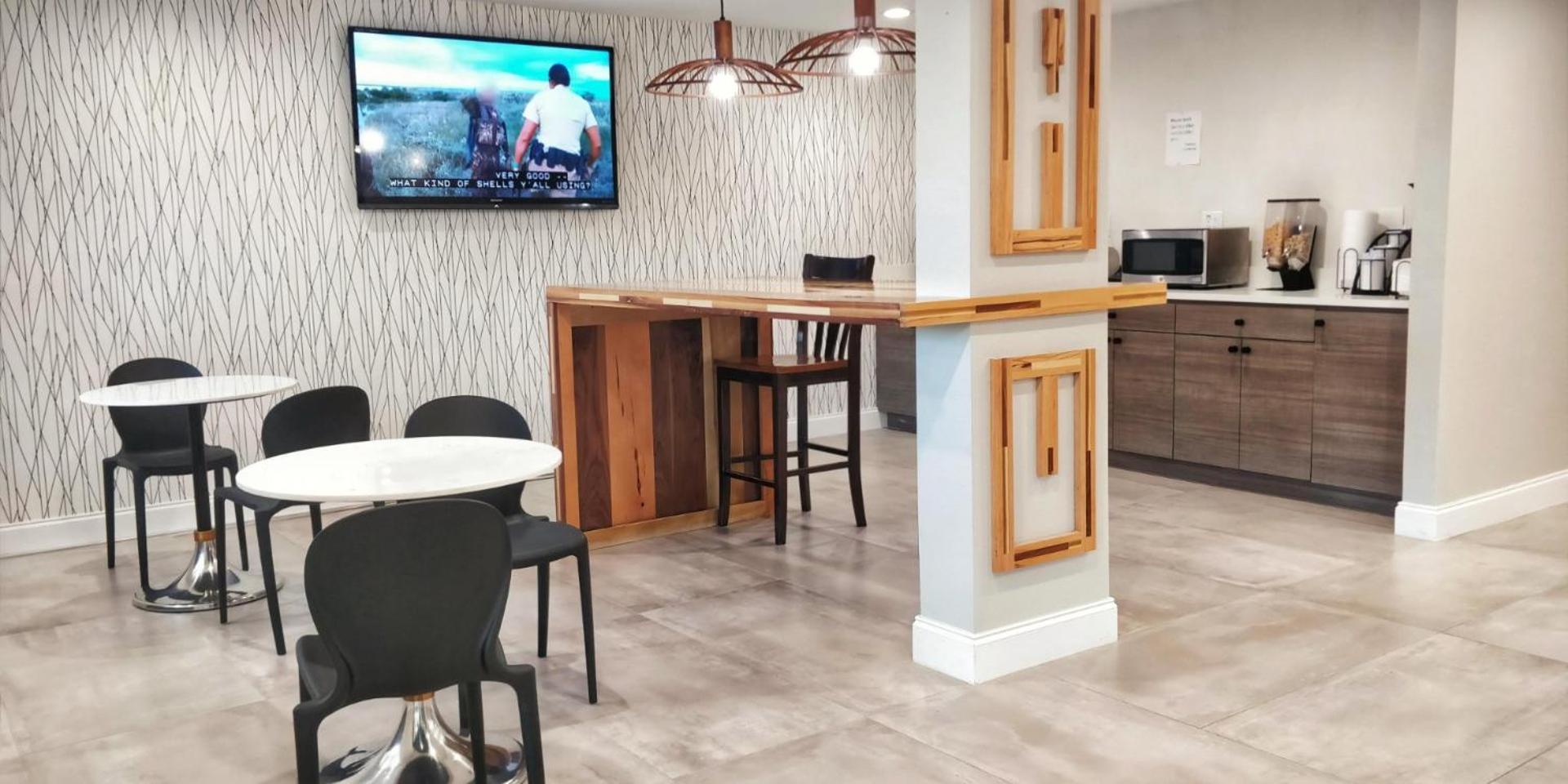 Arya Inn and Suites photo 19
