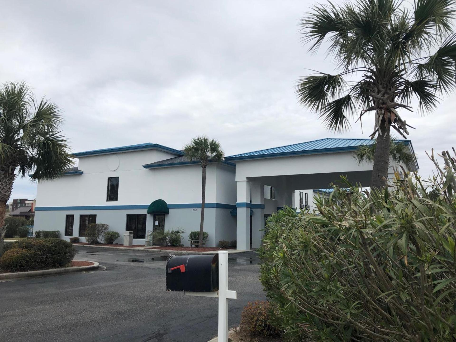 Baymont by Wyndham N Myrtle Beach - Park & Sports Complex Area photo 51