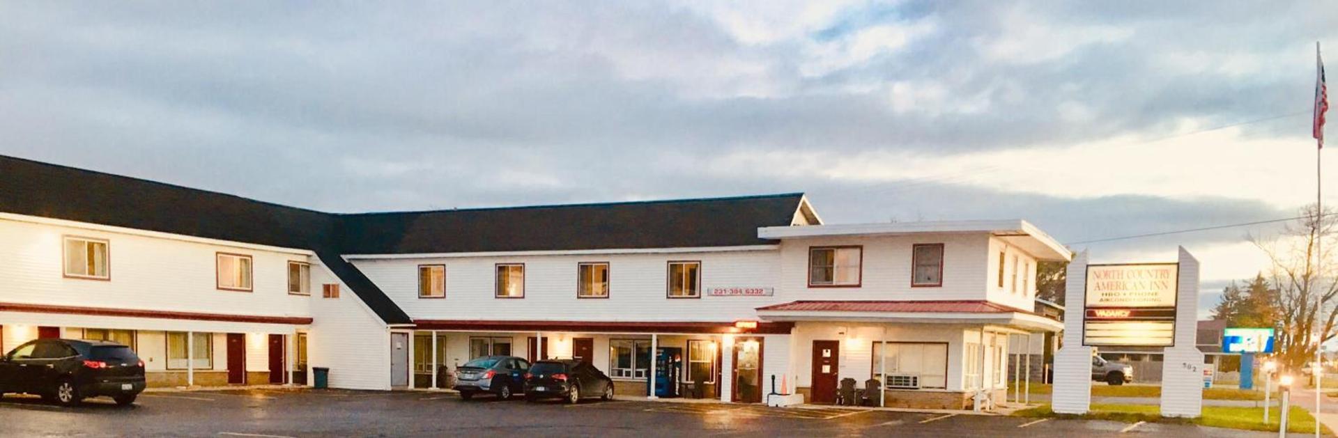 North Country American Inn — hotel in Kalkaska