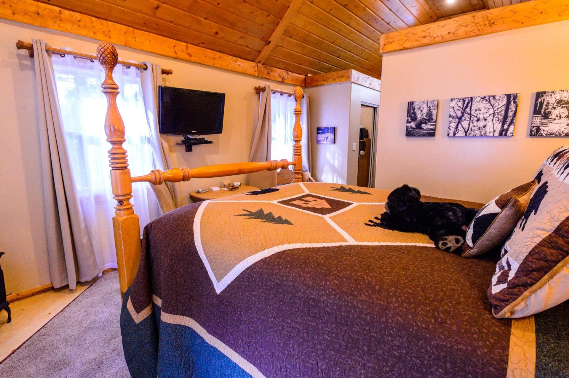 Alpen Way Chalet Mountain Lodge photo 35