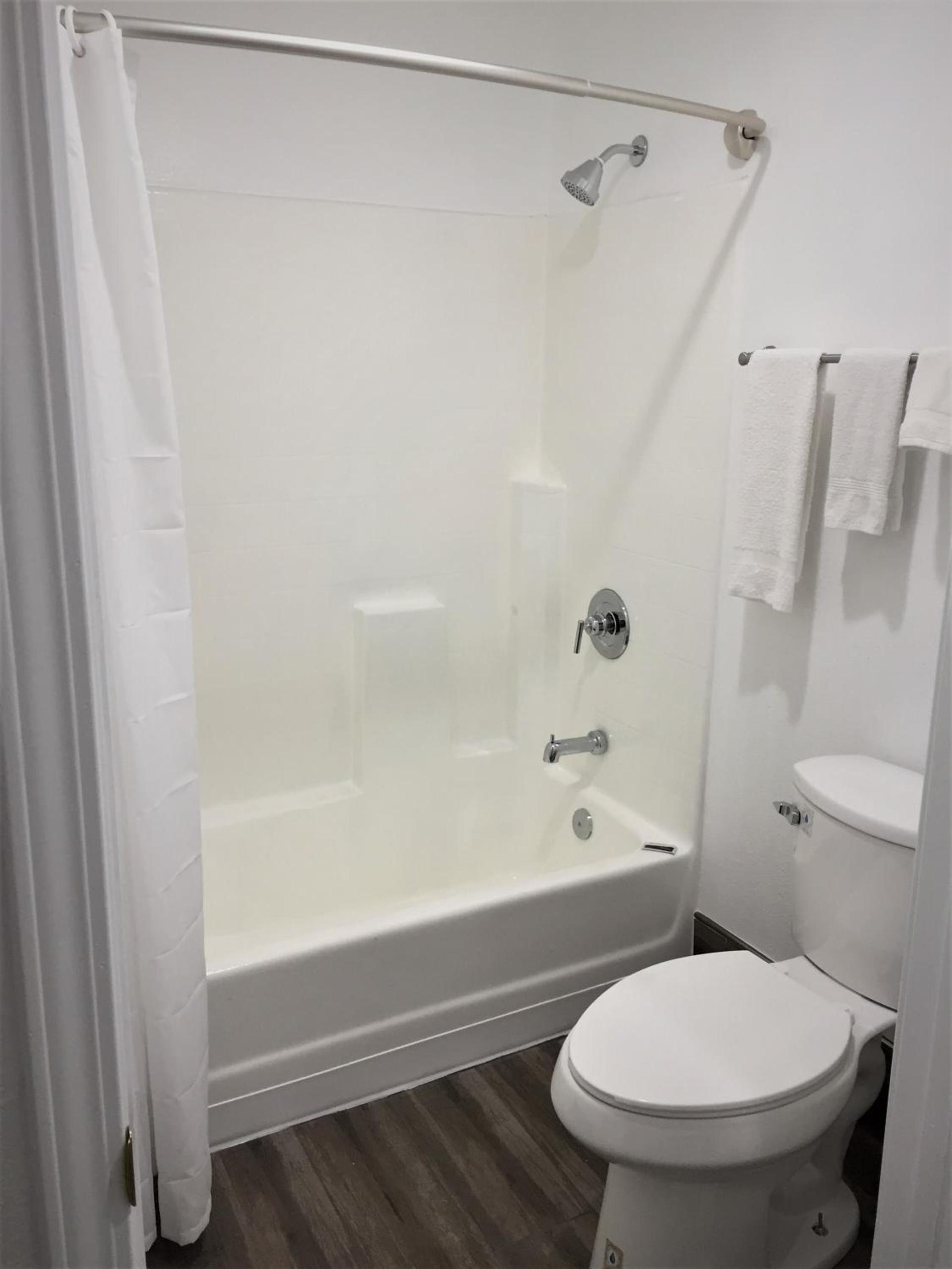 Palm Inn Motel - Montclair photo 8