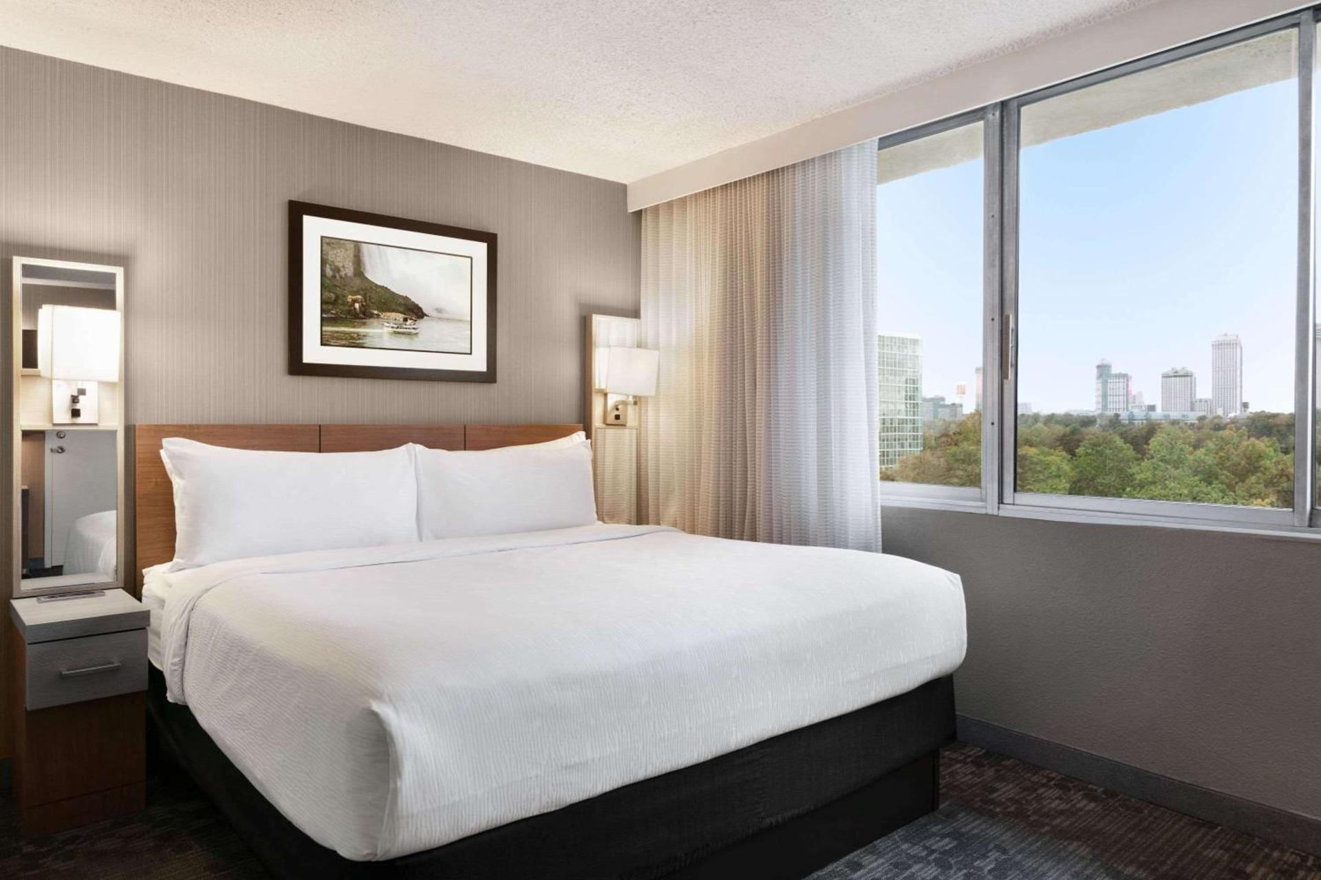 Wyndham Garden at Niagara Falls photo 14