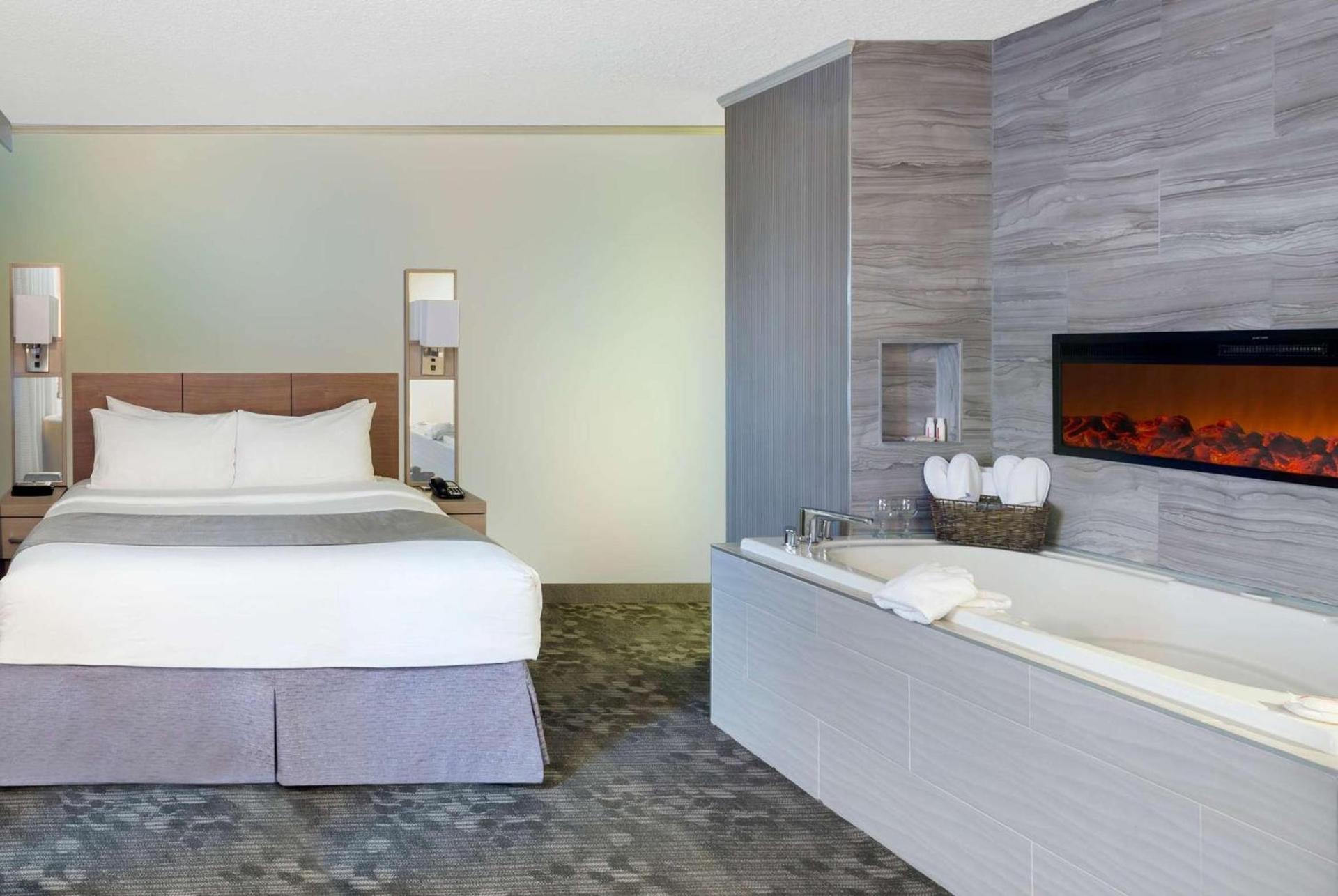 Wyndham Garden at Niagara Falls photo 31