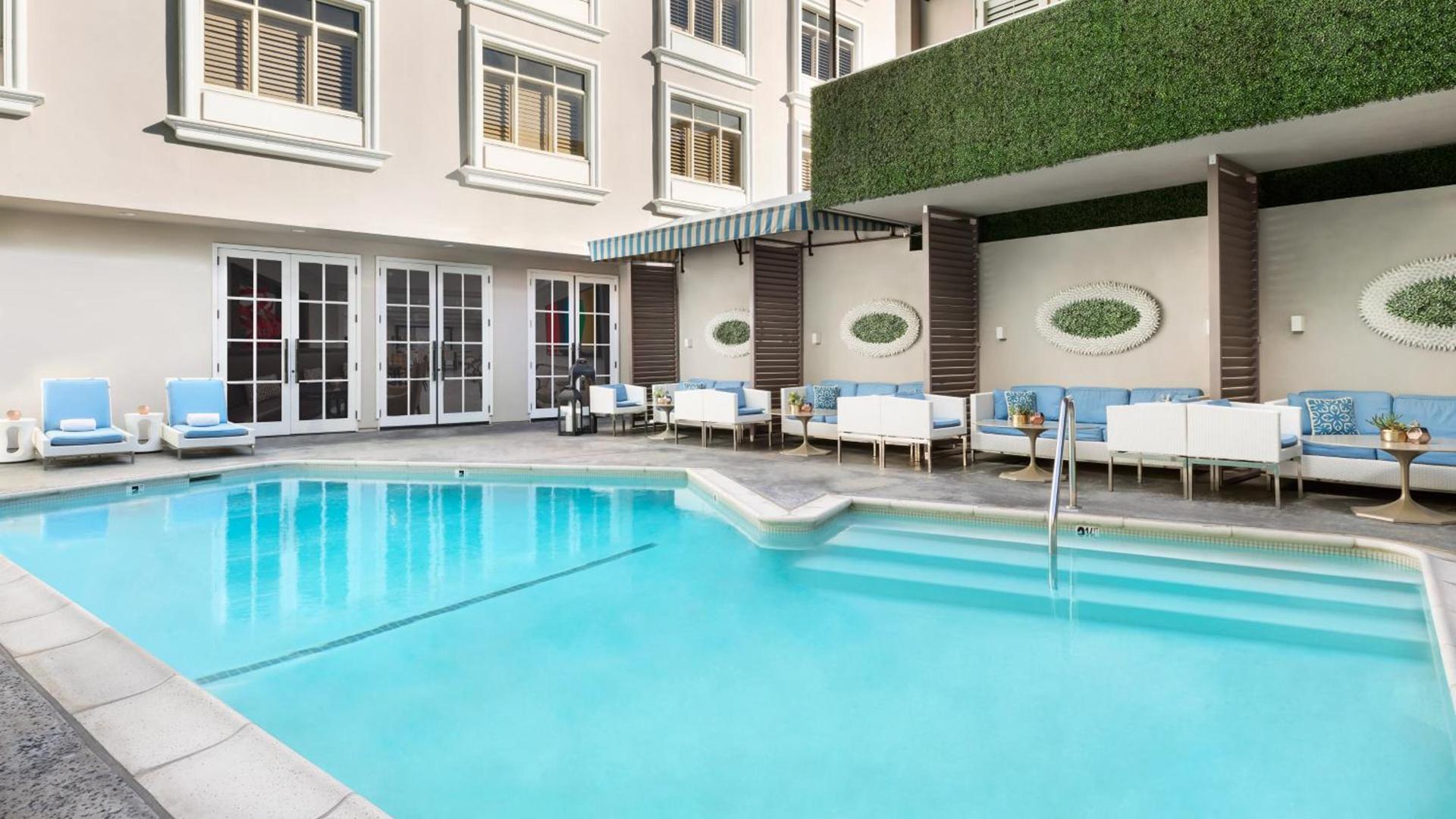 Mosaic Hotel Beverly Hills photo 71