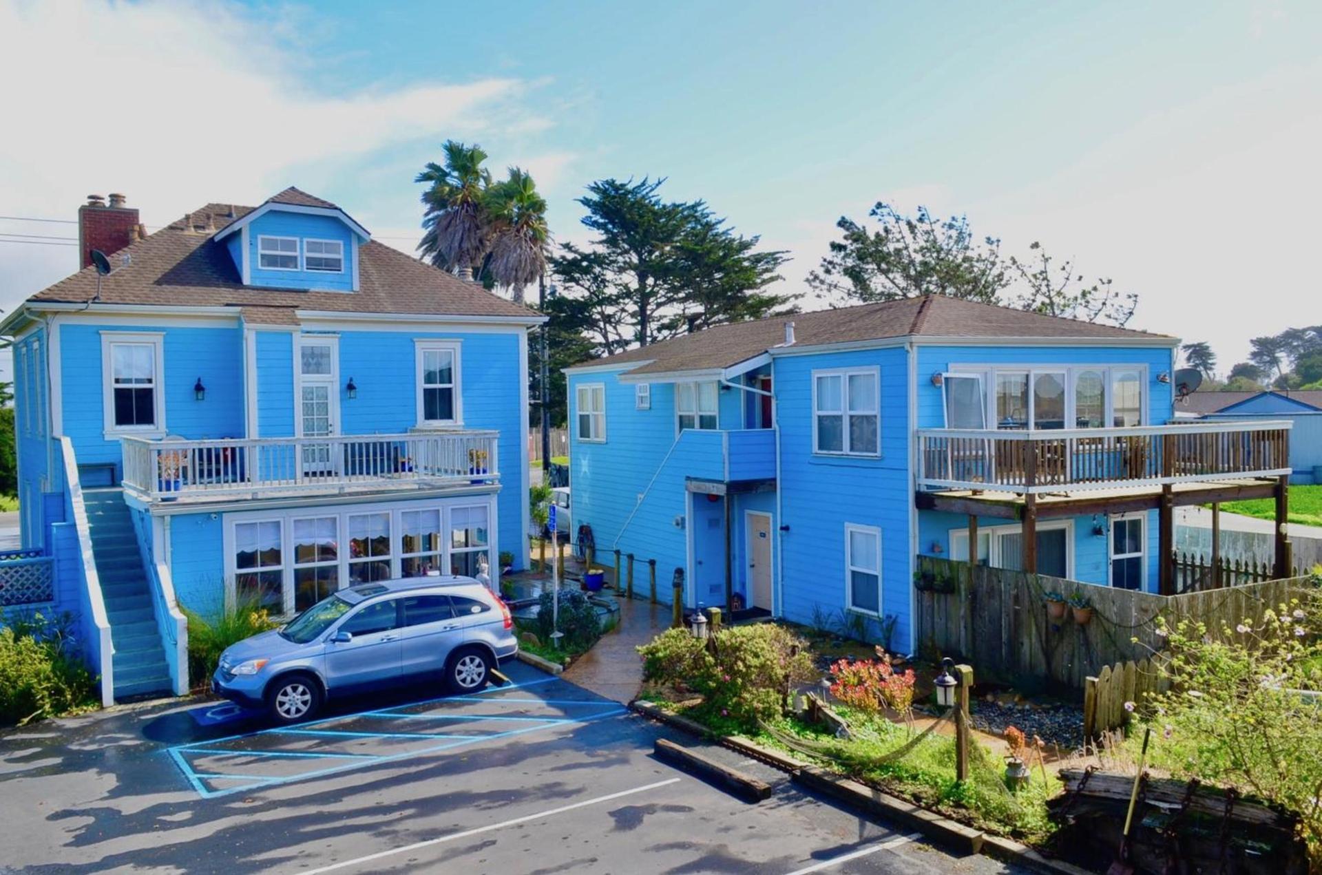 Captain's Inn at Moss Landing photo 16