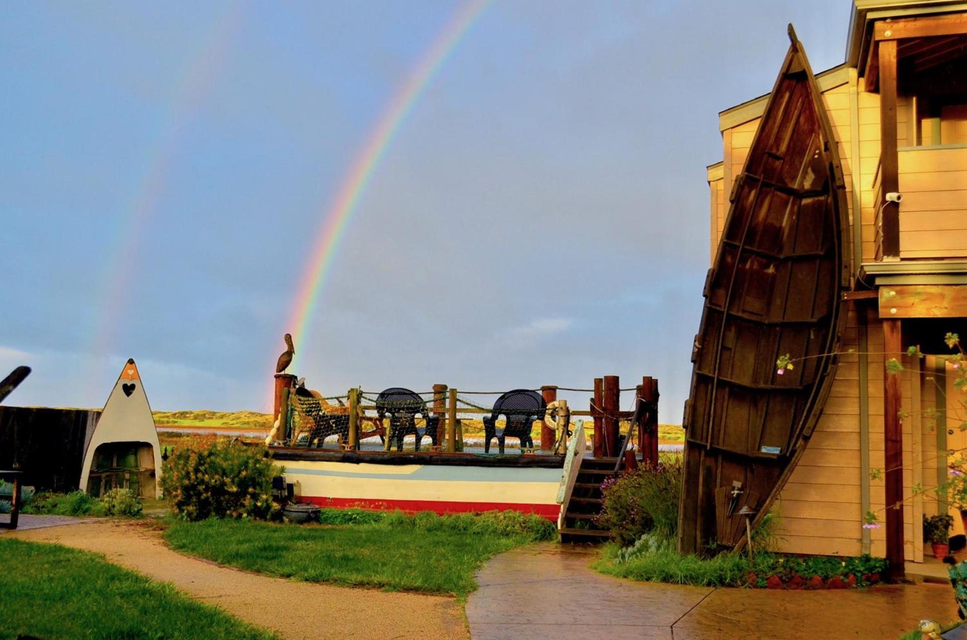 Captain's Inn at Moss Landing photo 10