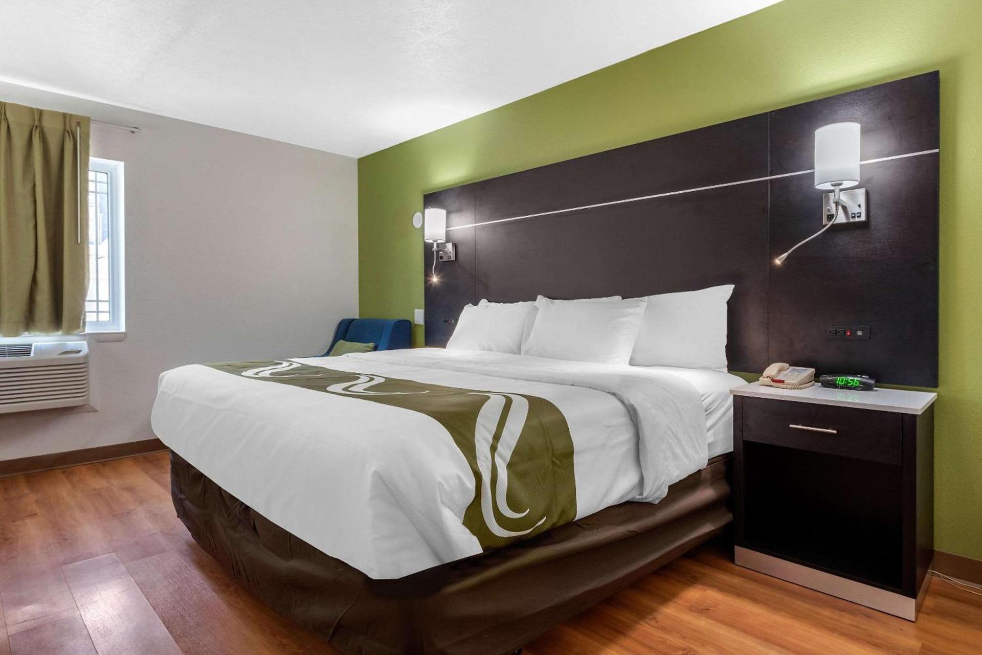 Quality Inn Coraopolis - Pittsburgh Airport photo 6