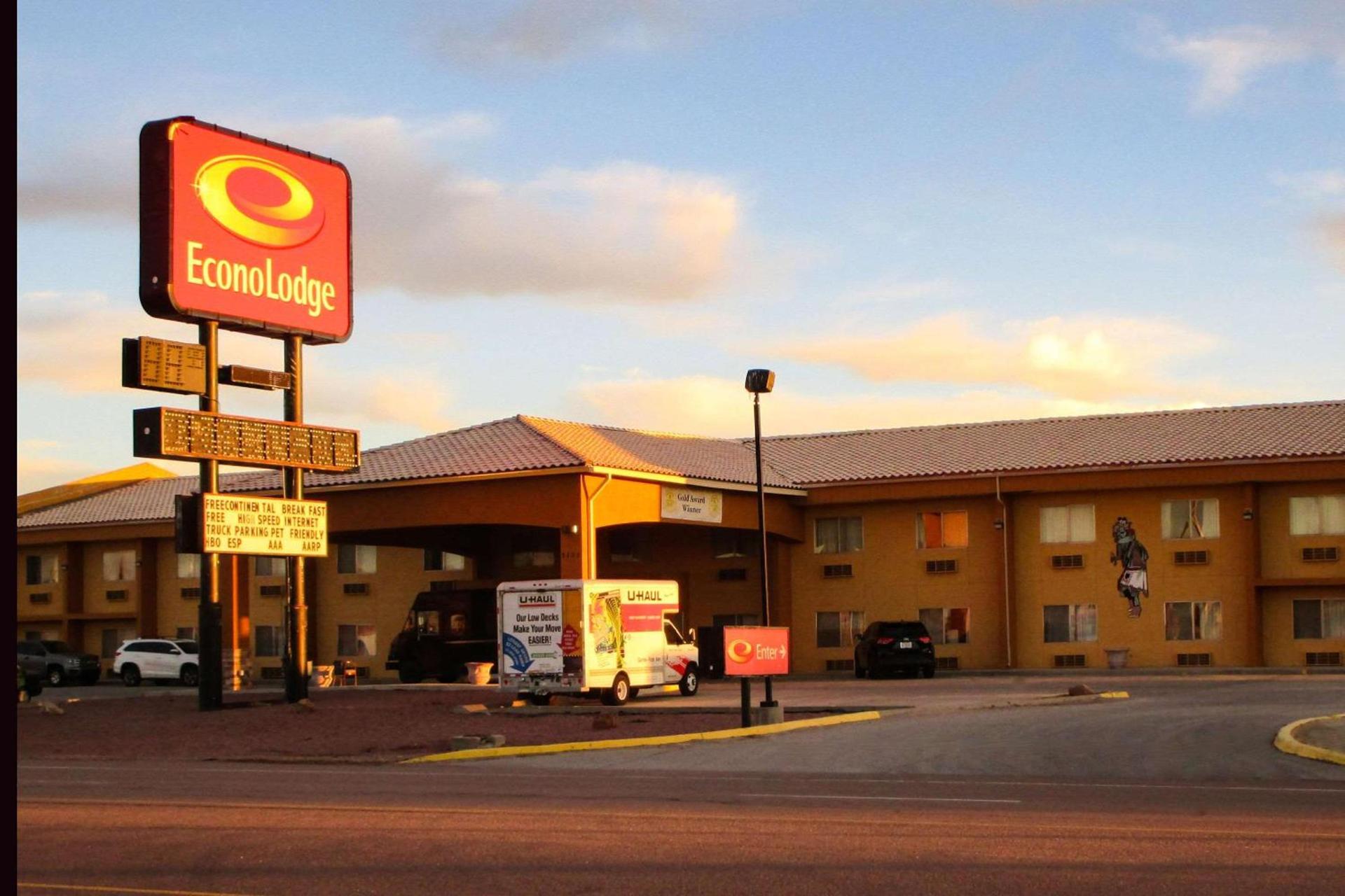 Econo Lodge Gallup West photo 1