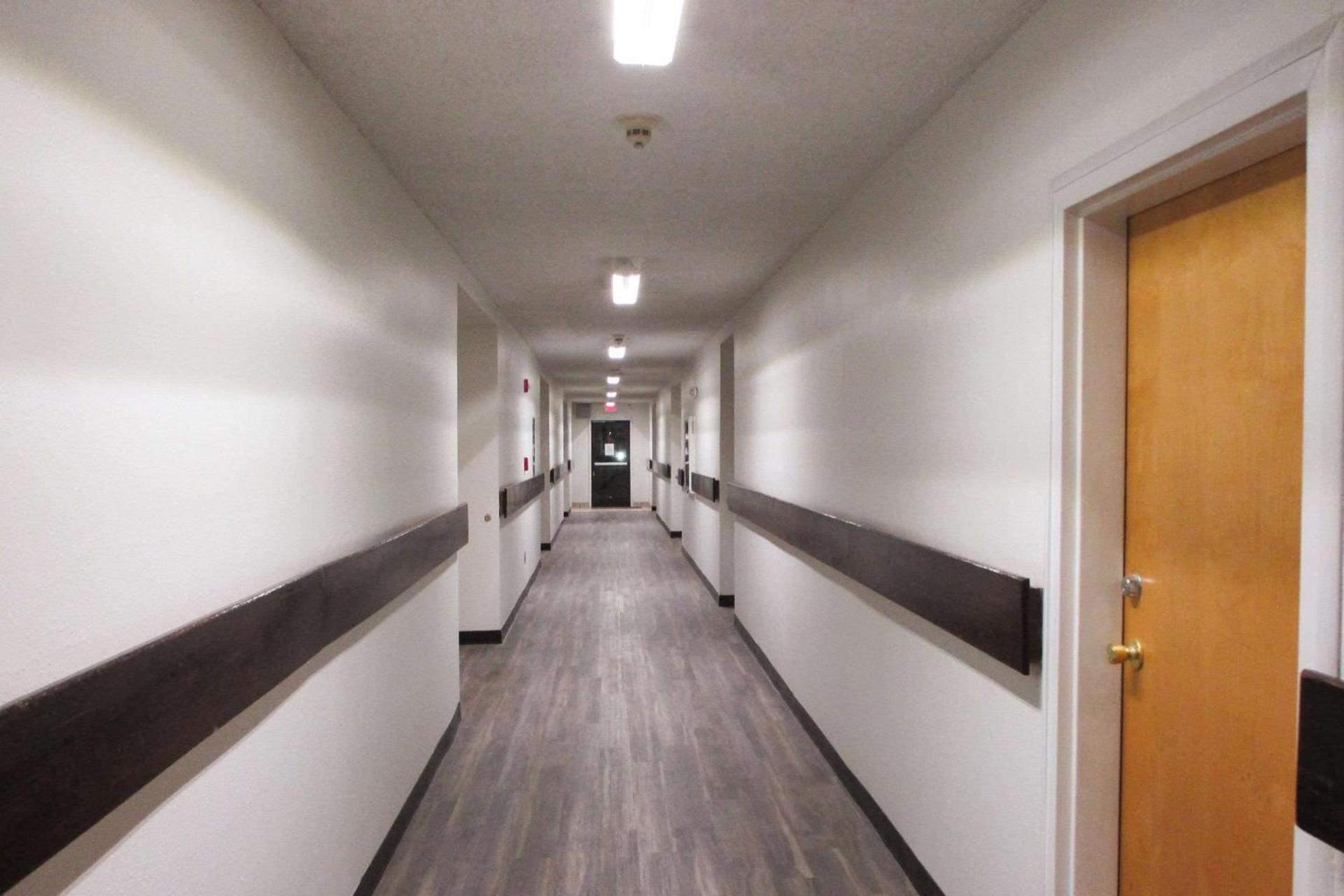 Econo Lodge Gallup West photo 2
