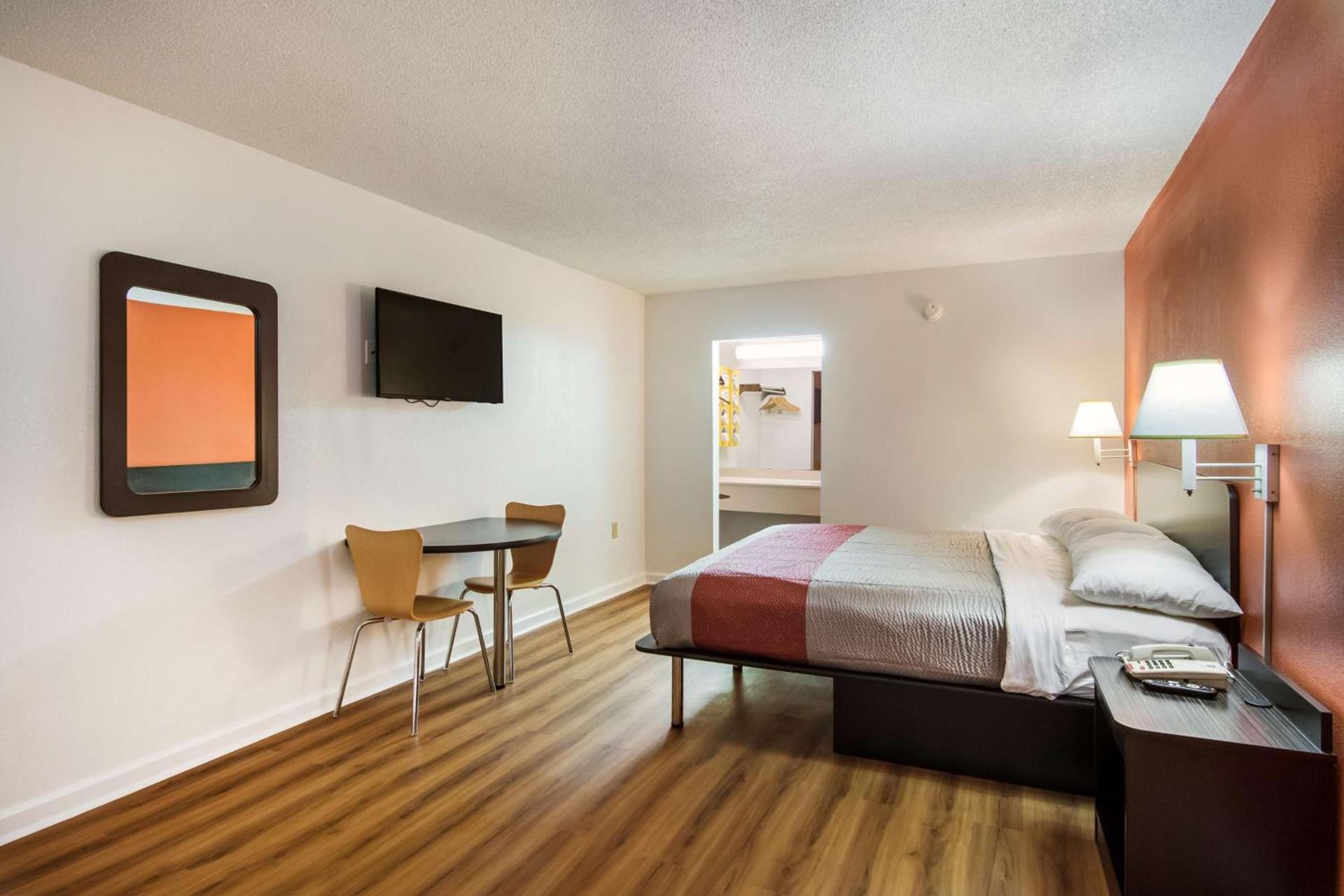 Motel 6-Warner Robins, GA photo 15