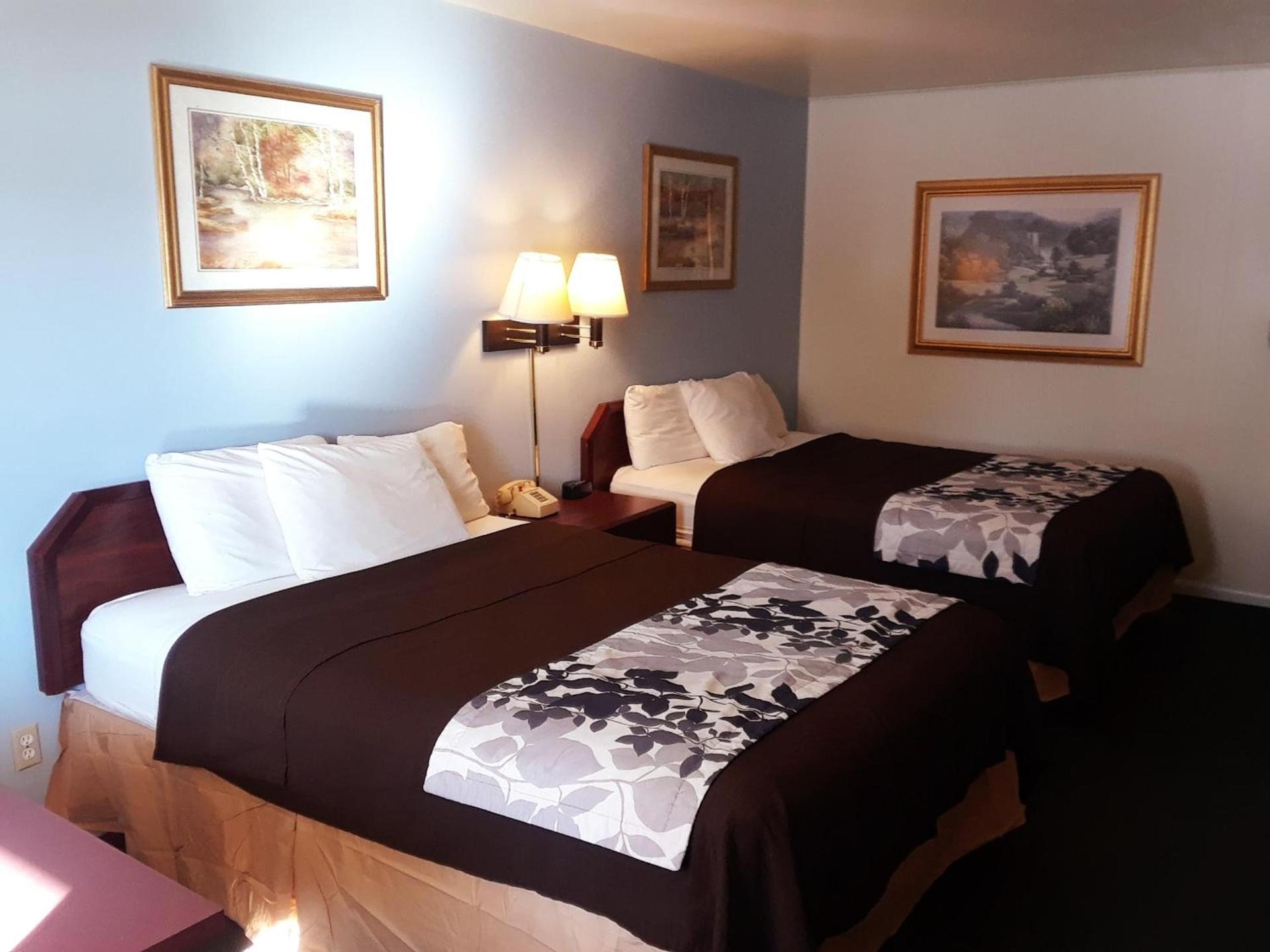 The Budget Inn Express photo 22