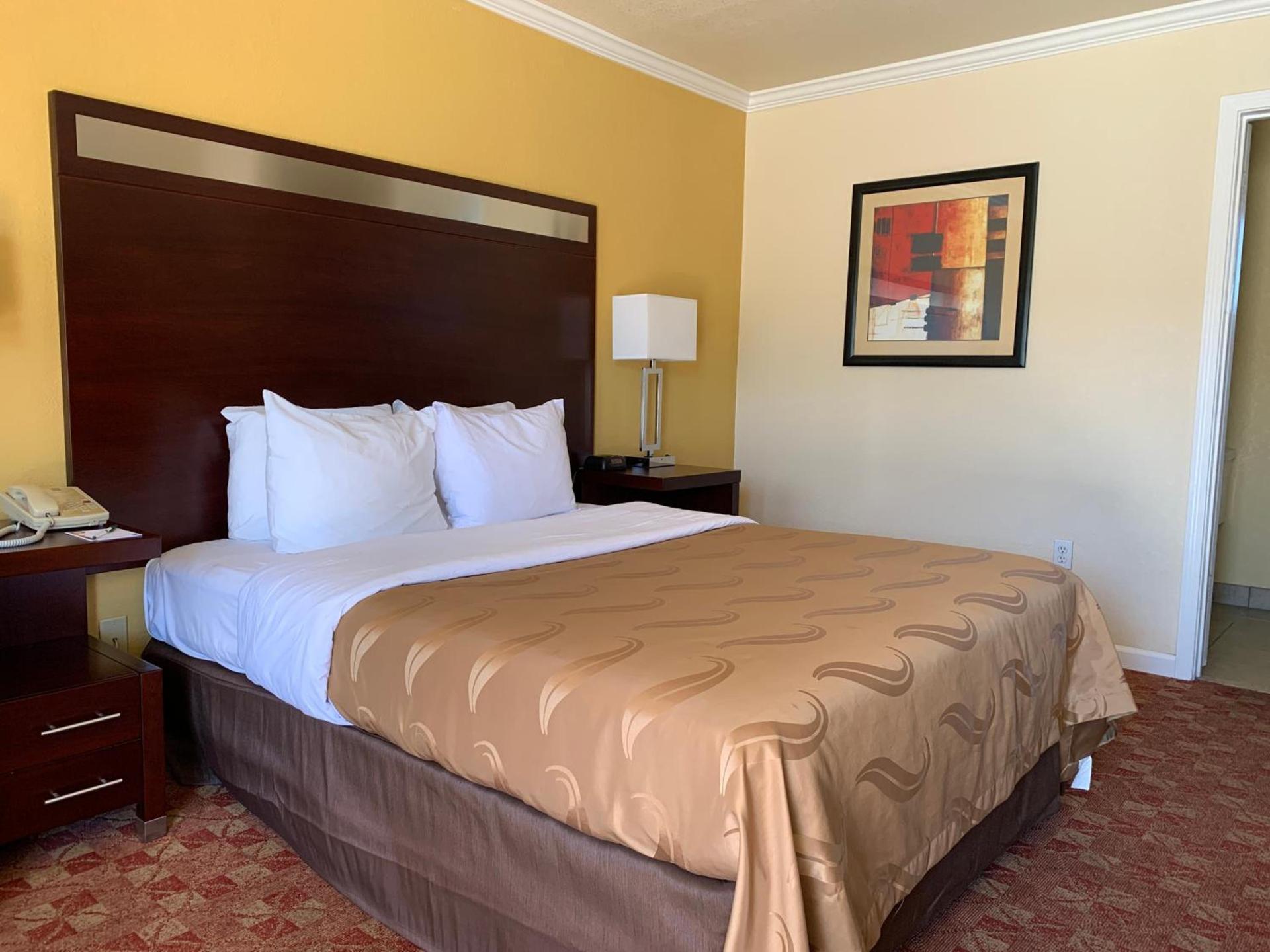Quality Inn Ukiah photo 14
