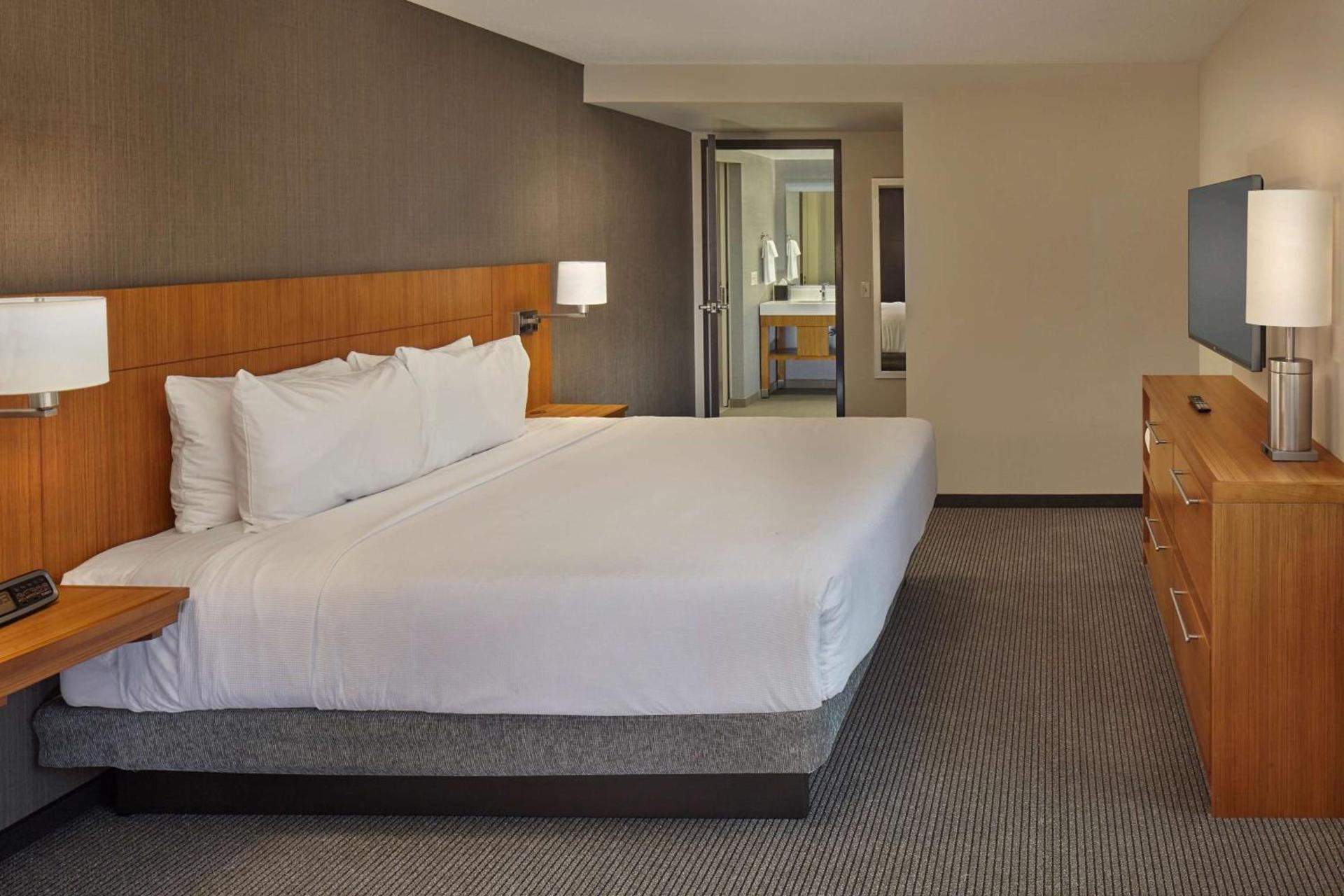 Hyatt Place State College photo 34