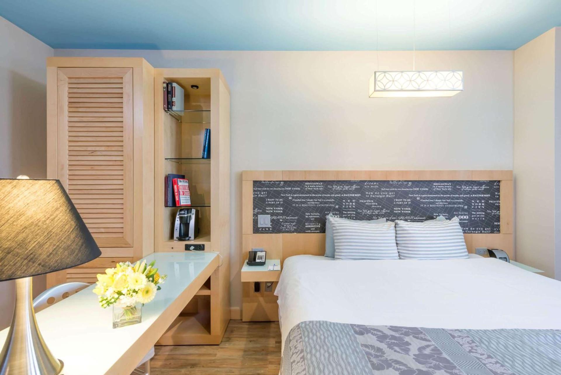 TRYP by Wyndham New York City Times Square - Midtown photo 28