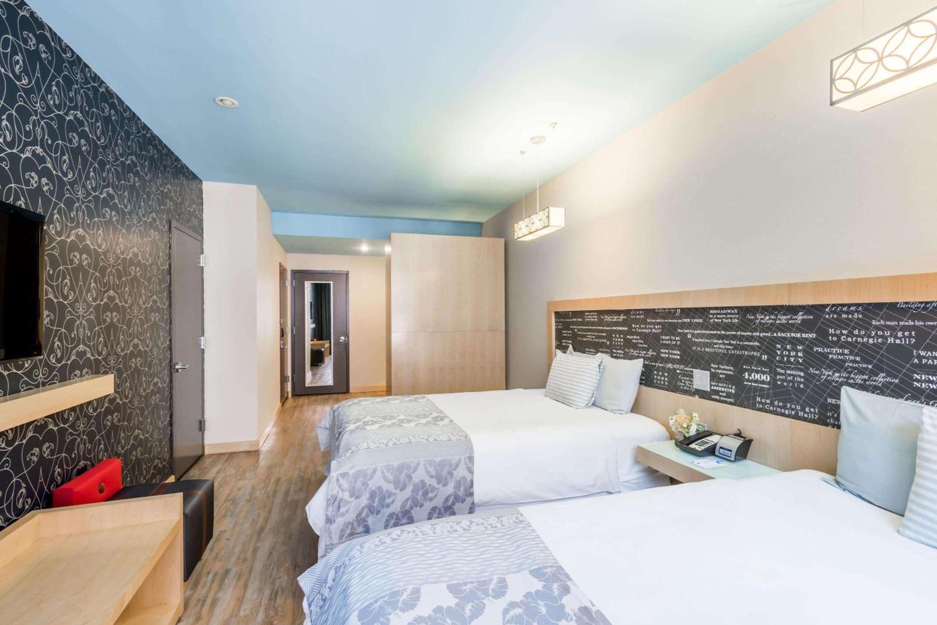 TRYP by Wyndham New York City Times Square - Midtown photo 14