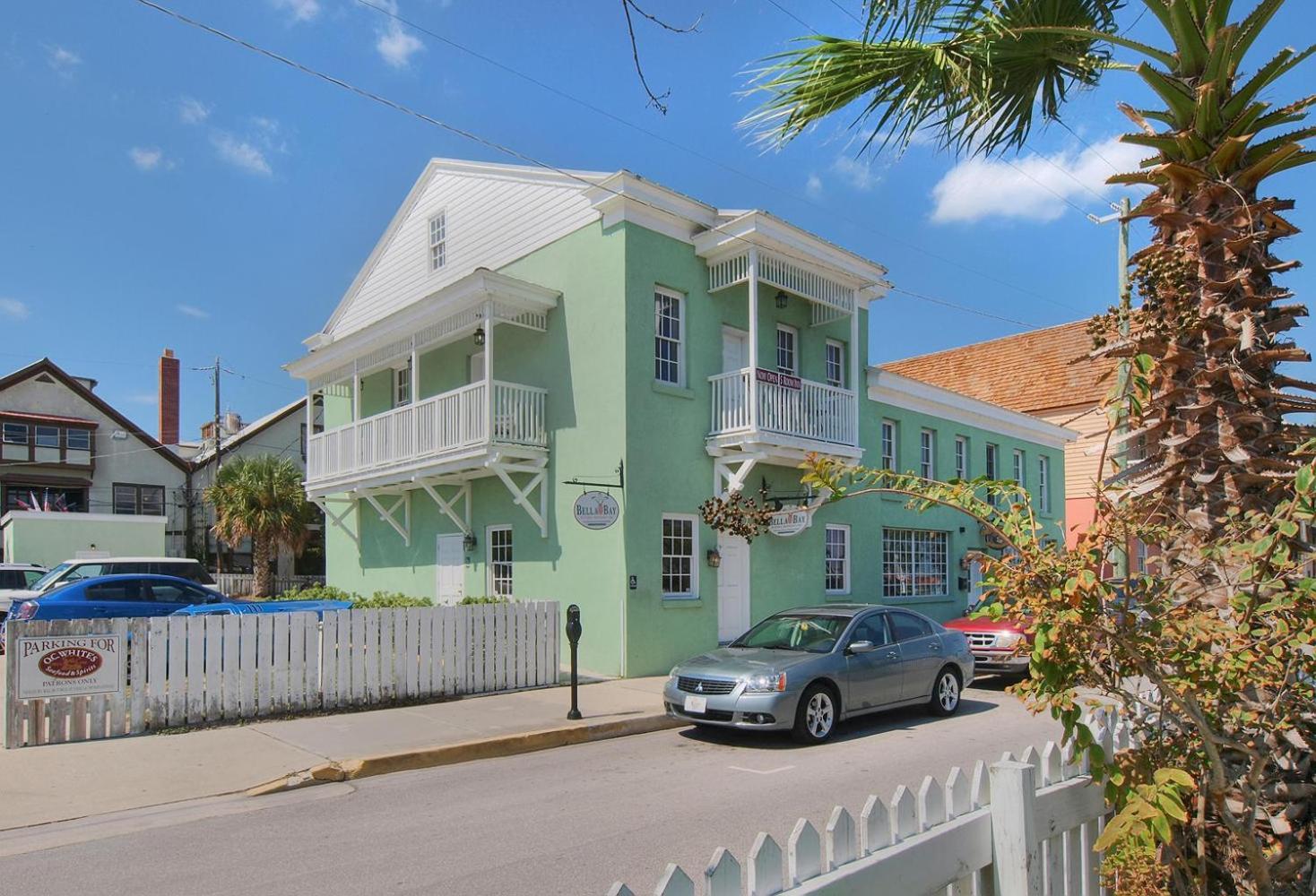 Bella Bay Inn photo 4
