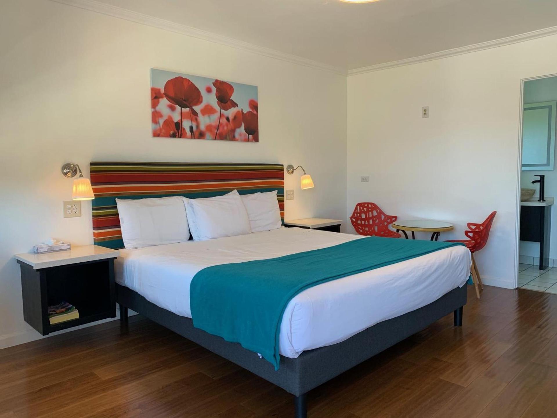 Sandyland Reef Inn photo 27