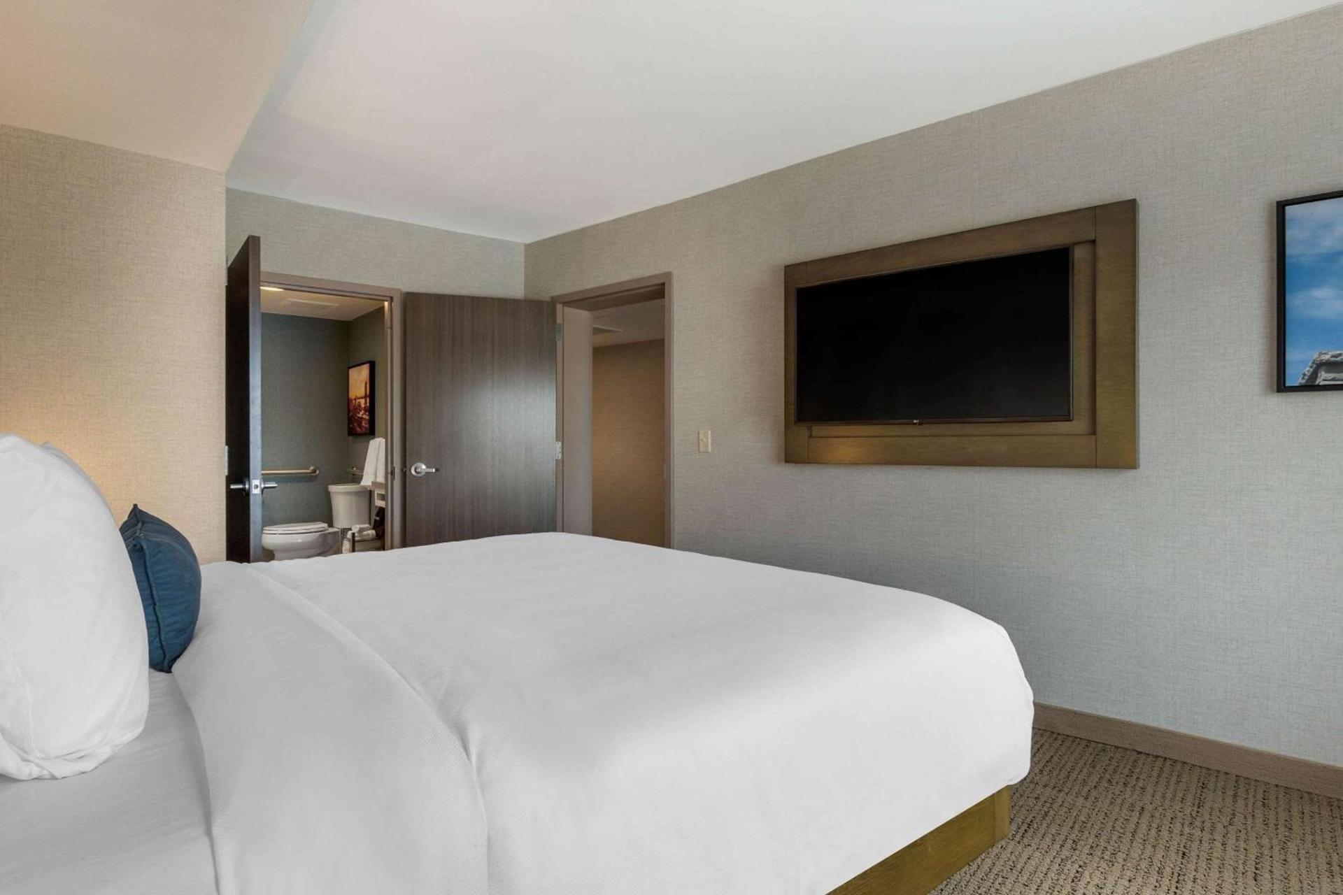 Cambria Hotel West Orange photo 87