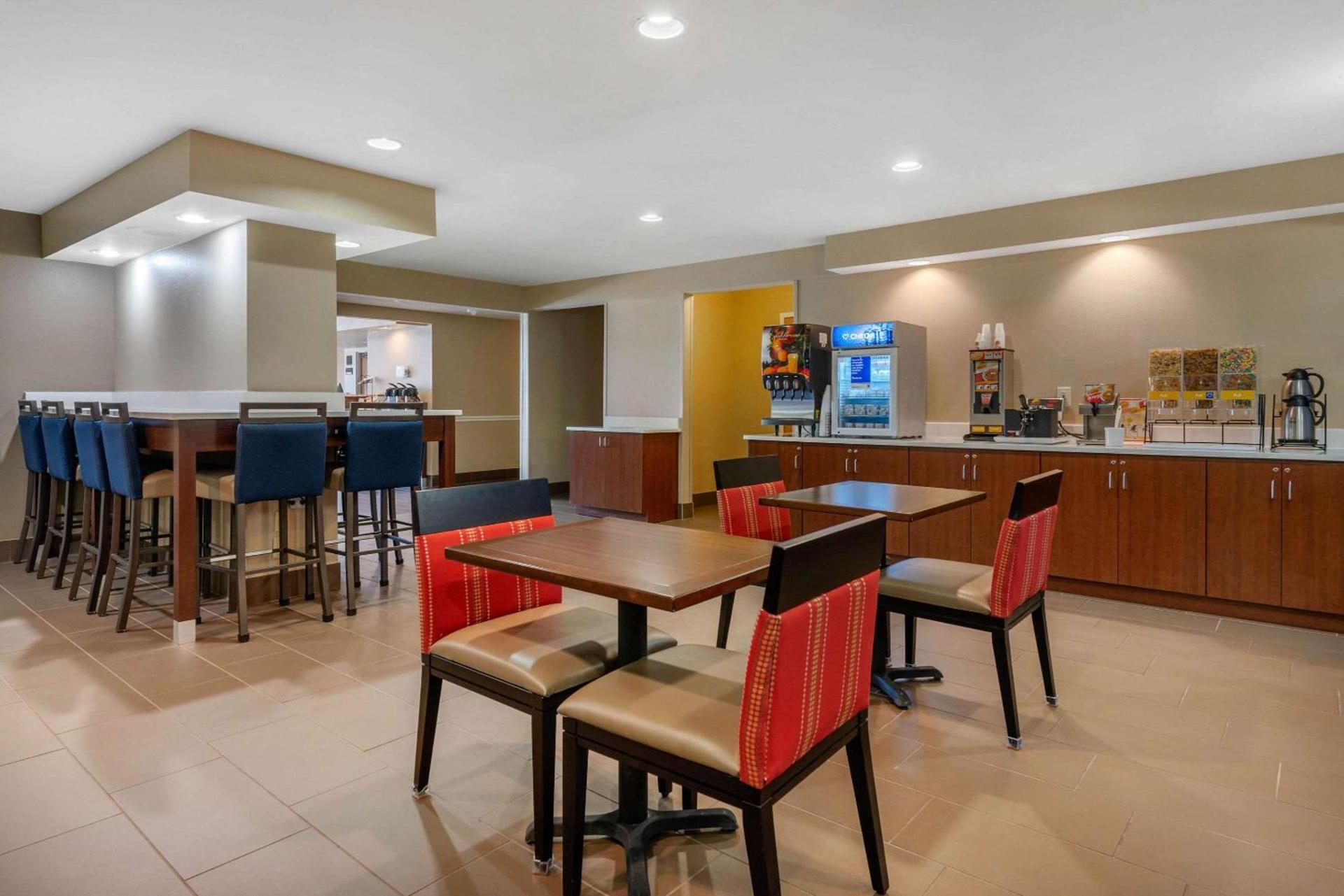 Comfort Inn Ocala Silver Springs photo 9