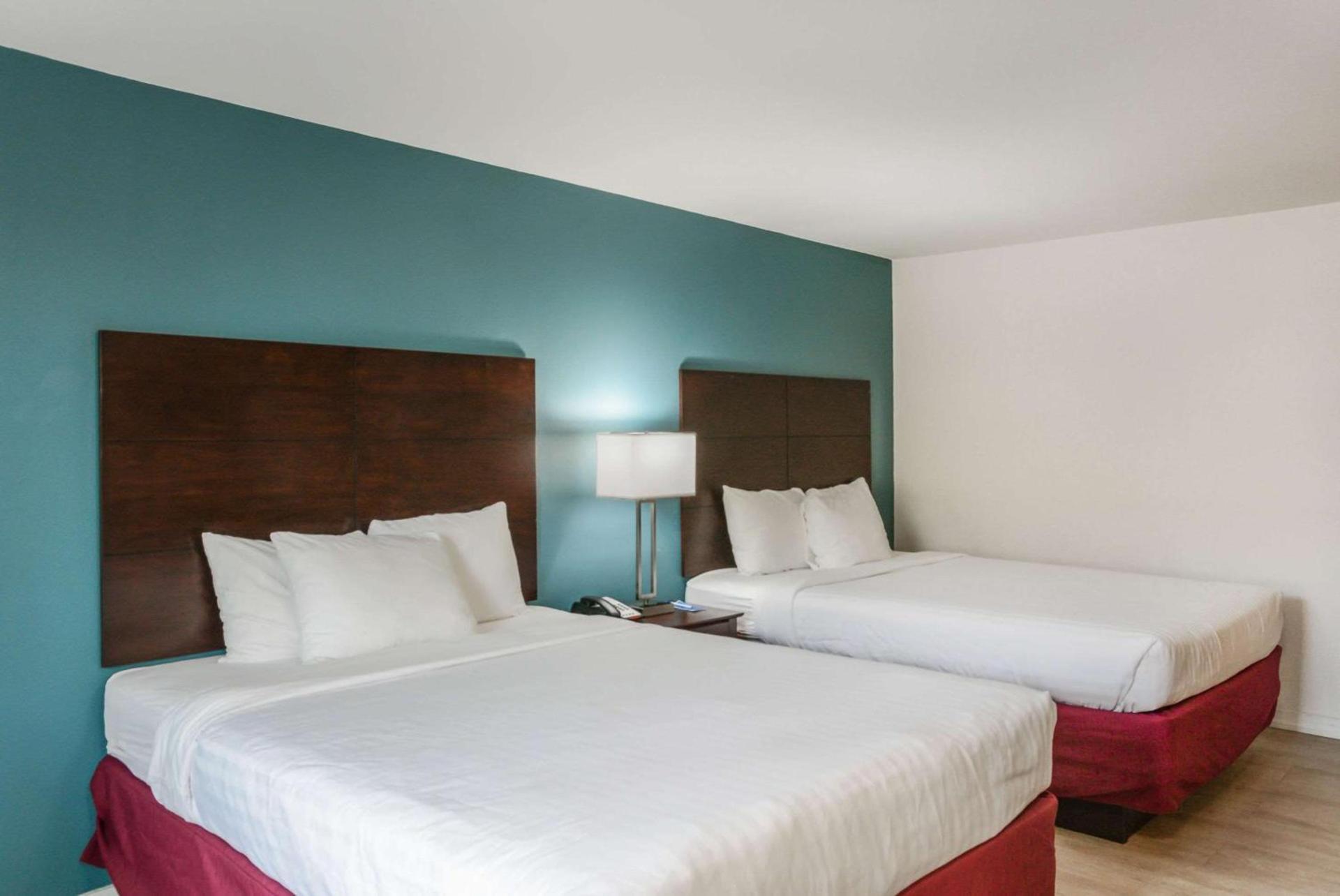 Rodeway Inn Milford photo 22