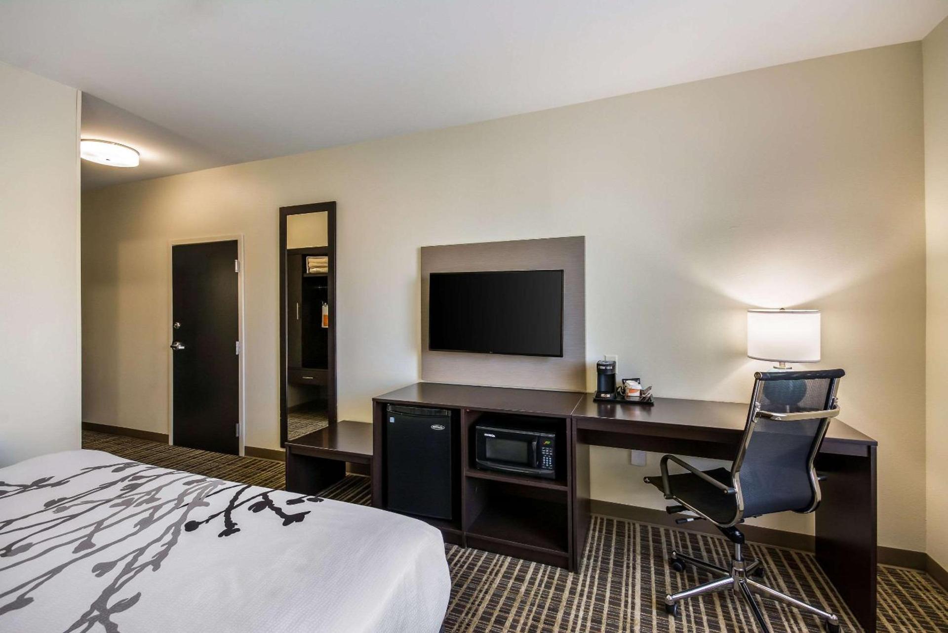 Sleep Inn & Suites Yukon Oklahoma City photo 9