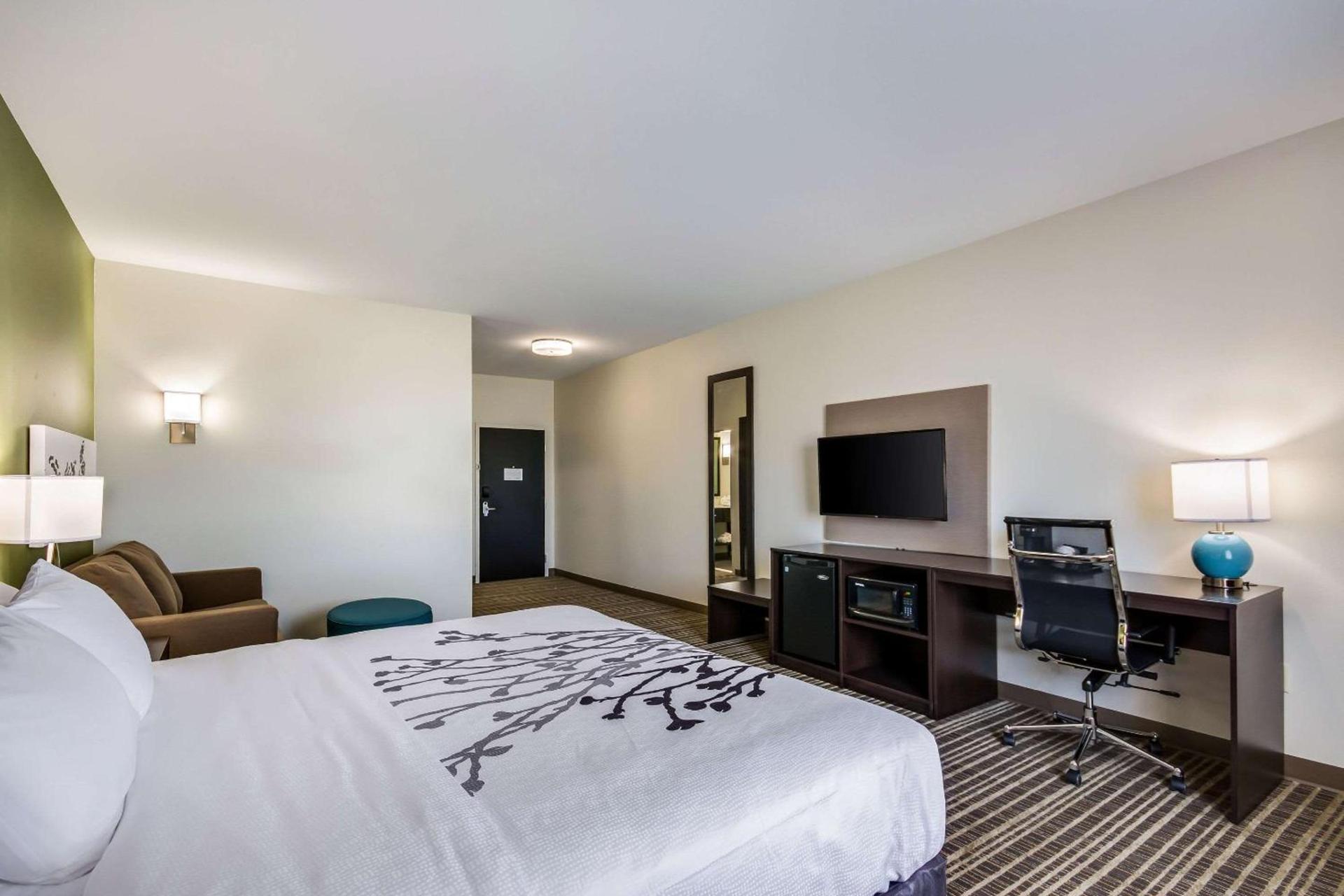 Sleep Inn & Suites Yukon Oklahoma City photo 35