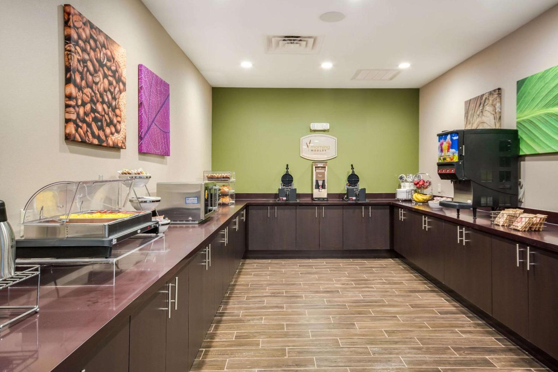 Sleep Inn & Suites Yukon Oklahoma City photo 43