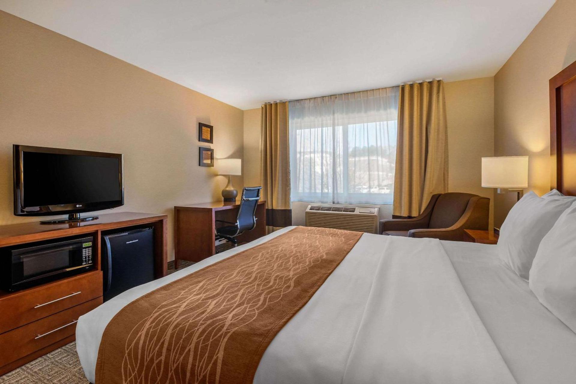 Comfort Inn & Suites Murrieta Temecula Wine Country photo 17