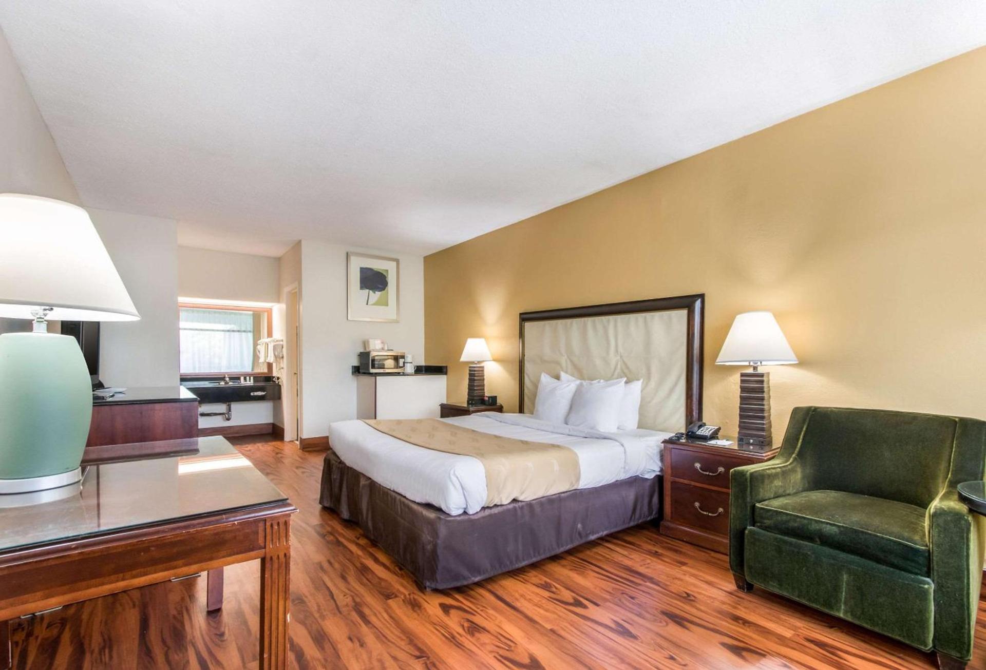 Quality Inn Boca Raton University Area photo 11