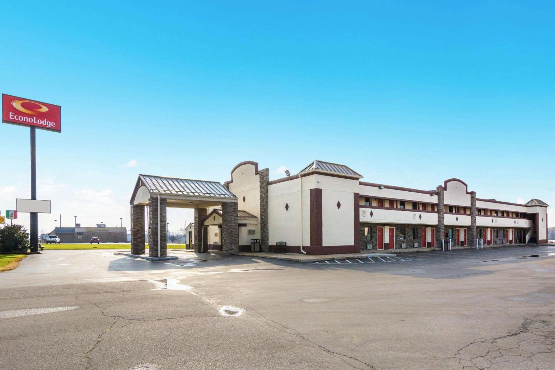 Econo Lodge Cloverdale photo 4