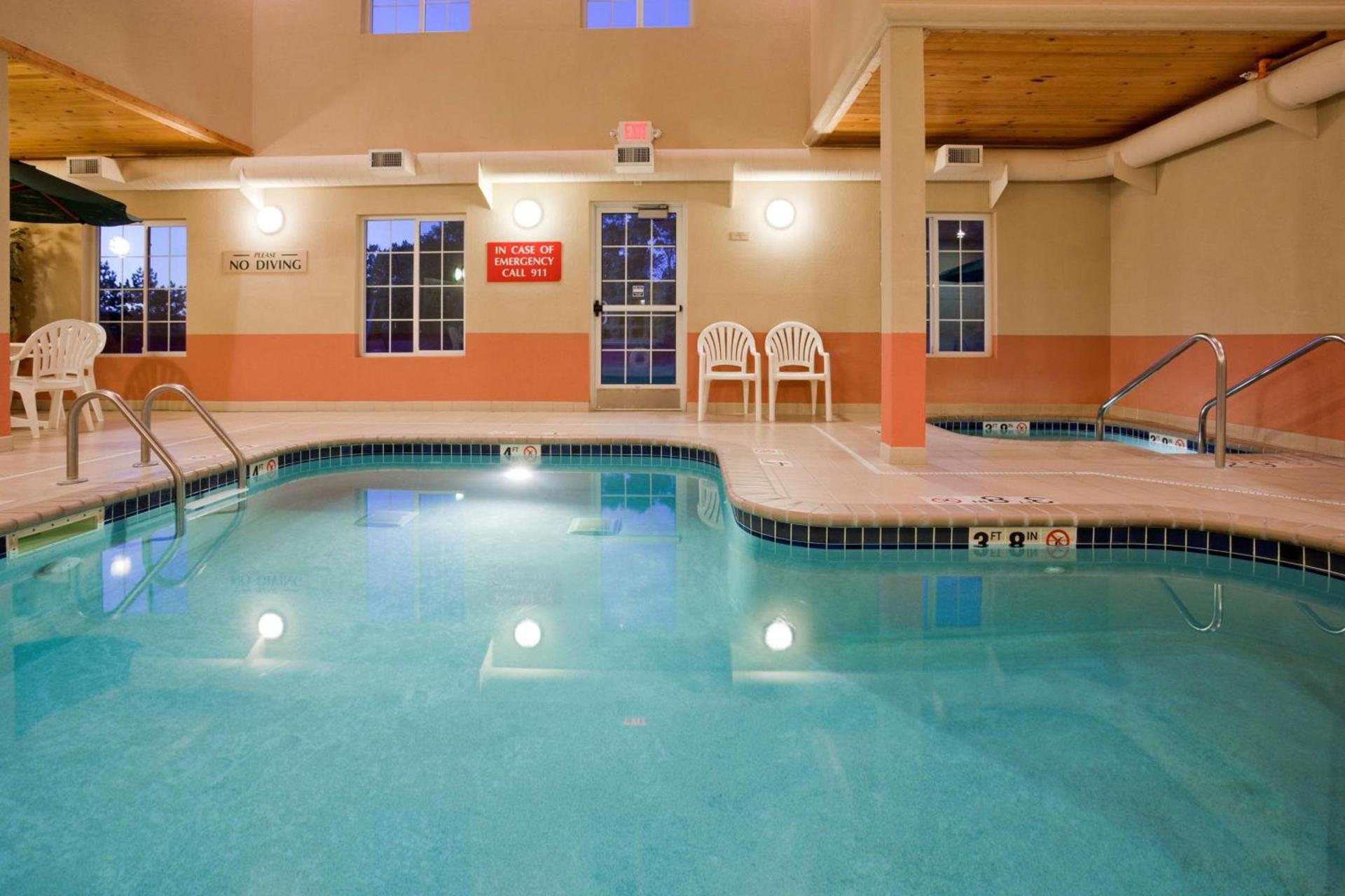 Grandstay Apple Valley photo 8