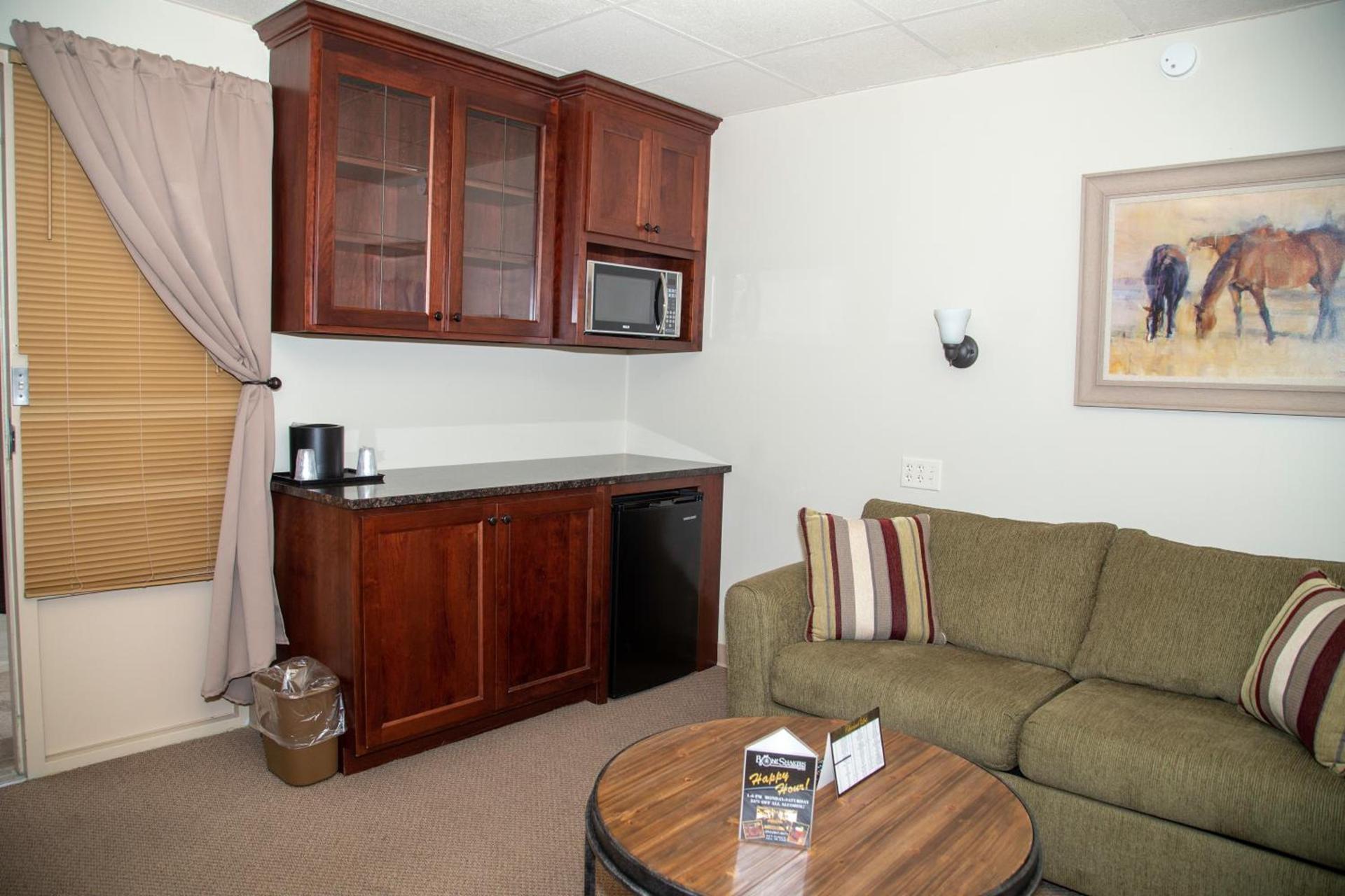 The Stables Inn & Suites photo 22