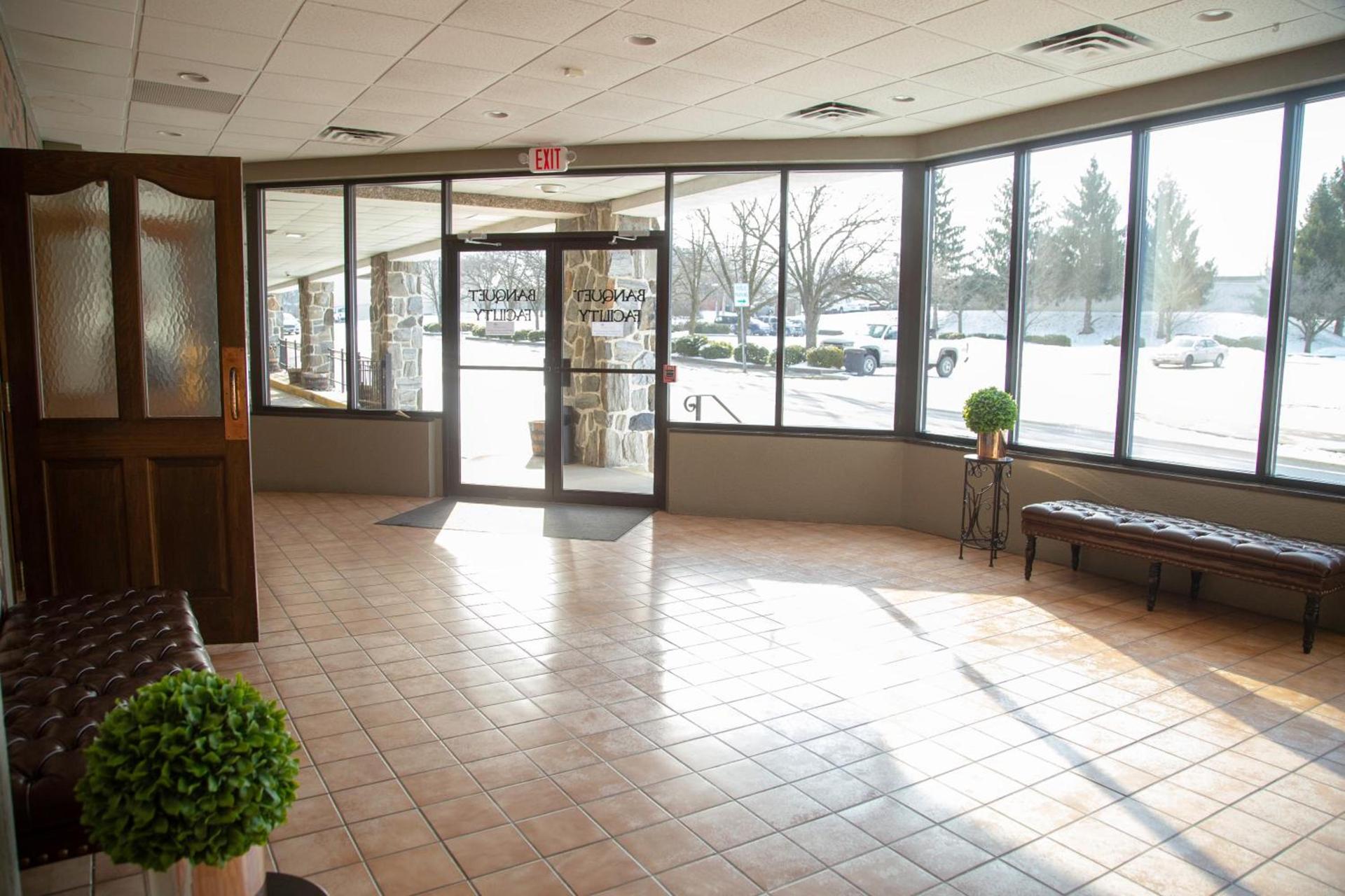 The Stables Inn & Suites photo 17
