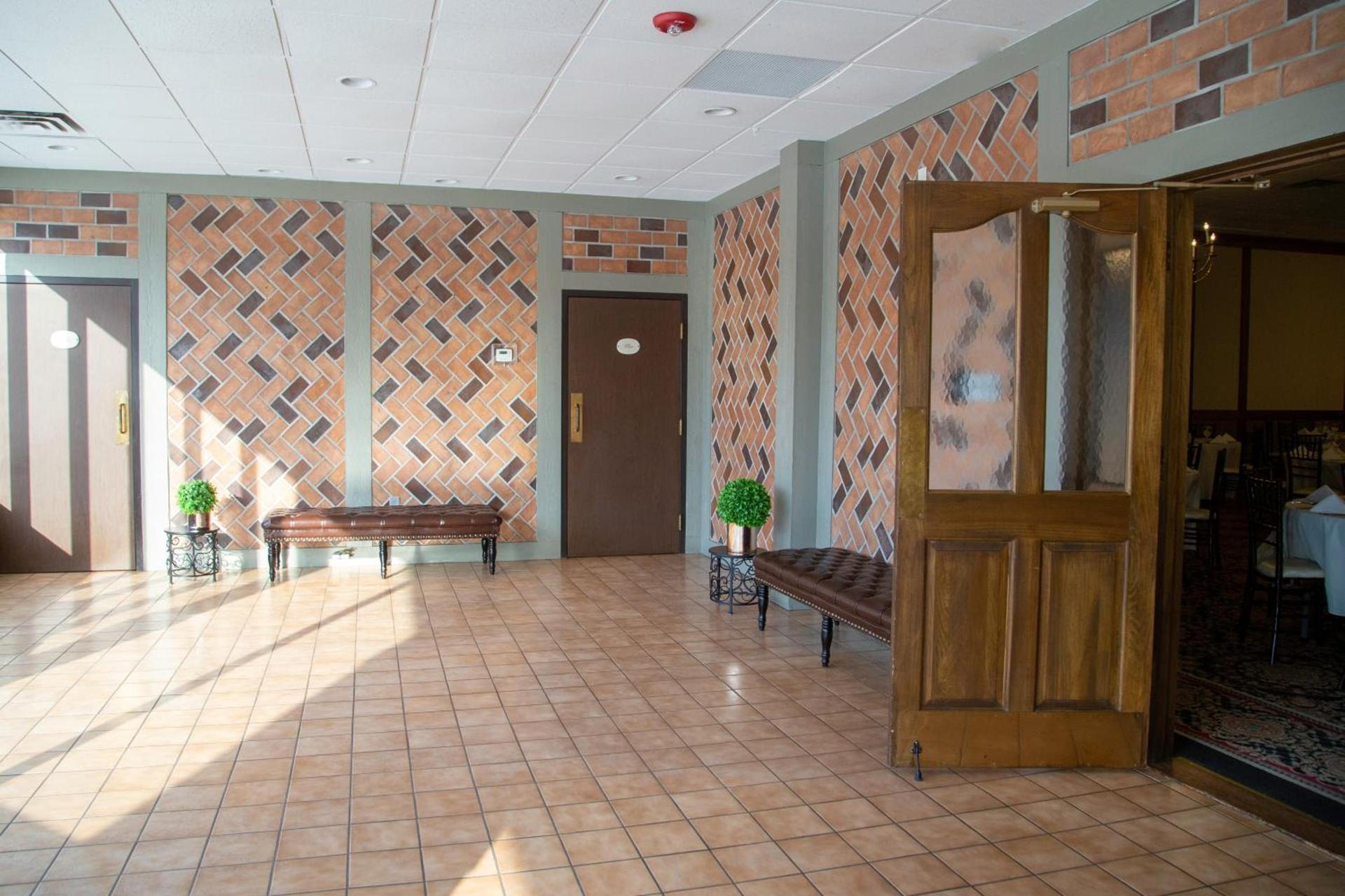 The Stables Inn & Suites photo 18