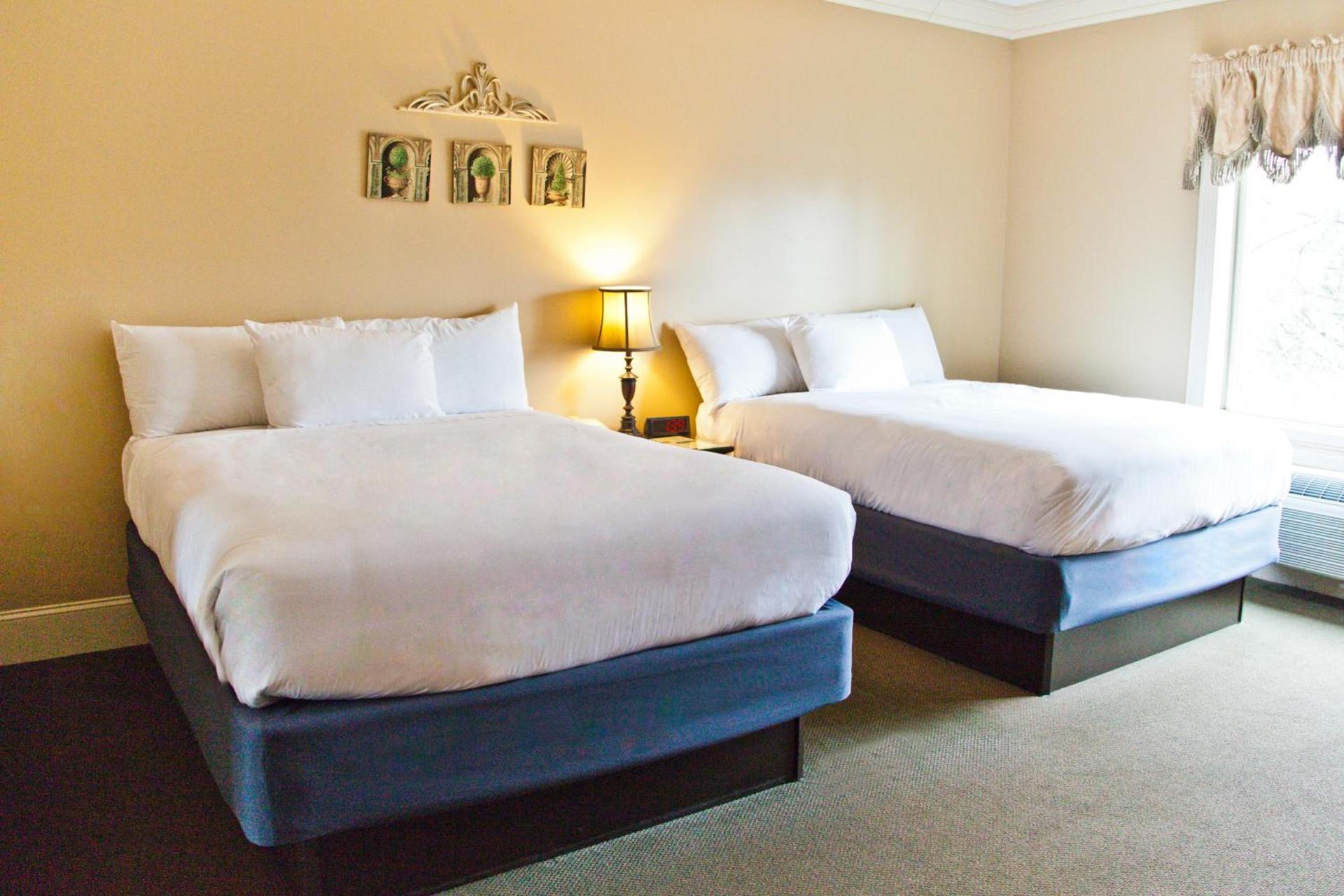 Inn at Crestwood photo 11